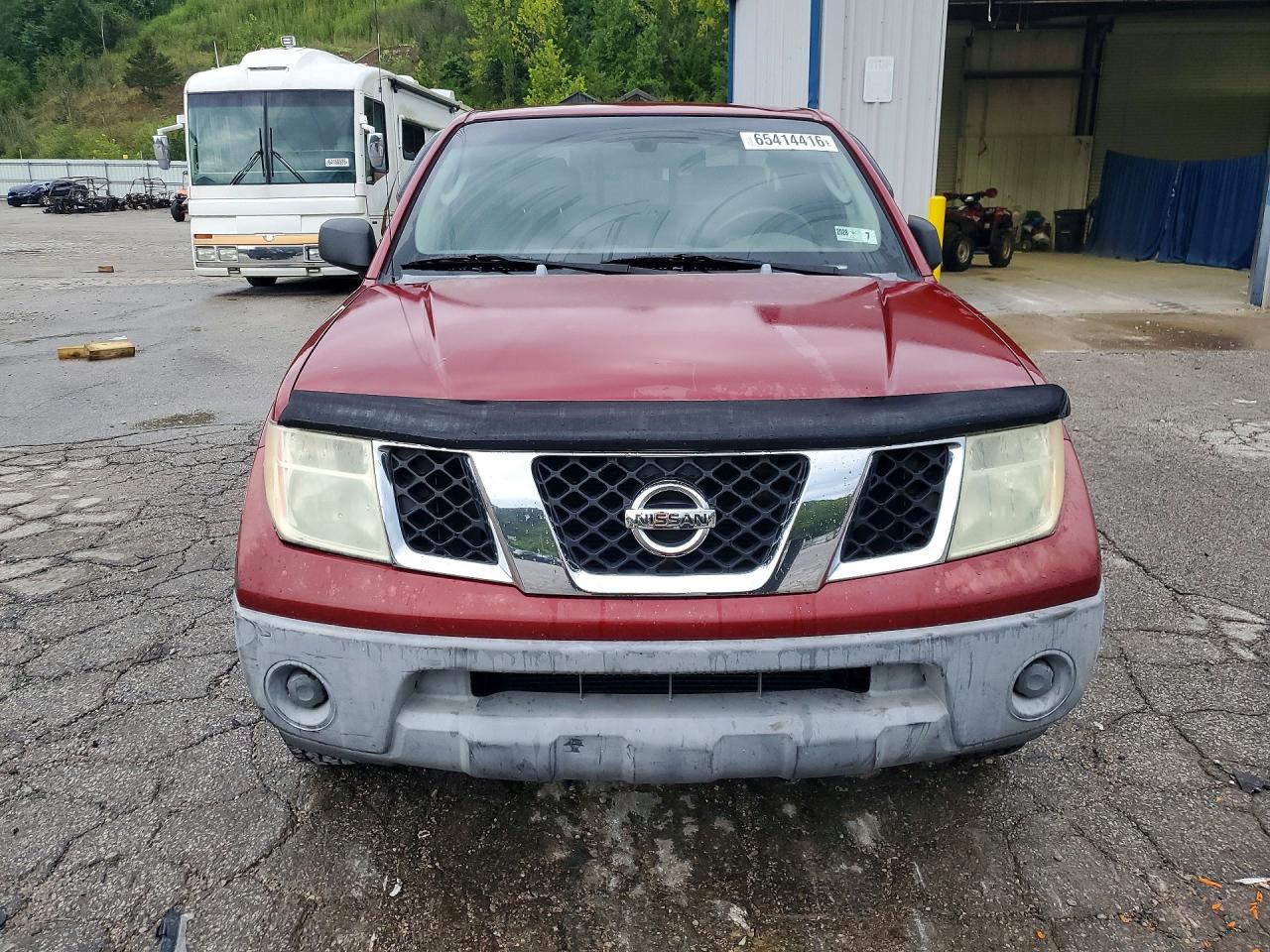 2006 Nissan Frontier Xe Maroon vin: 1N6BD06T56C401384