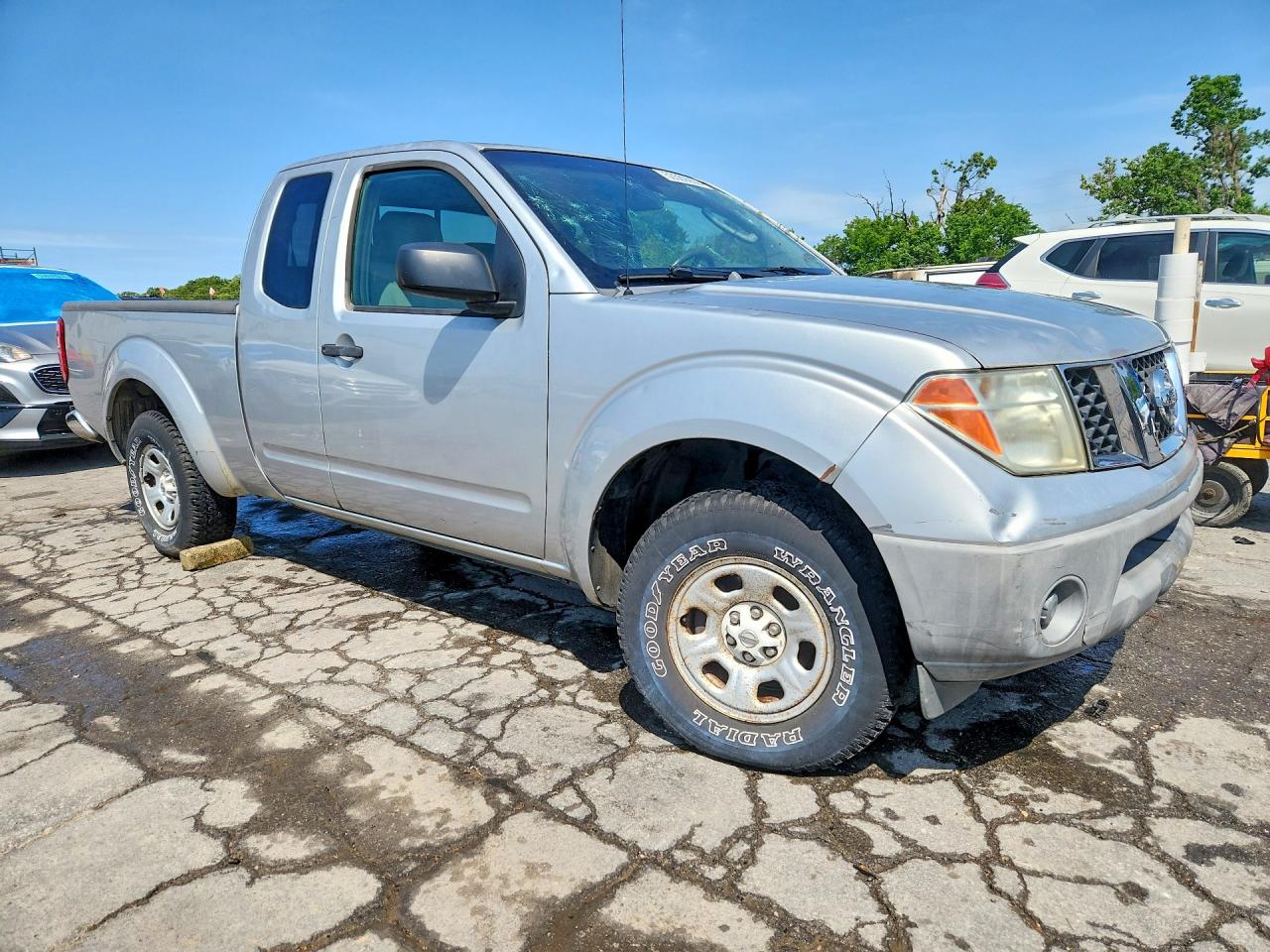 2006 Nissan Frontier King Cab Xe Silver vin: 1N6BD06T56C427385