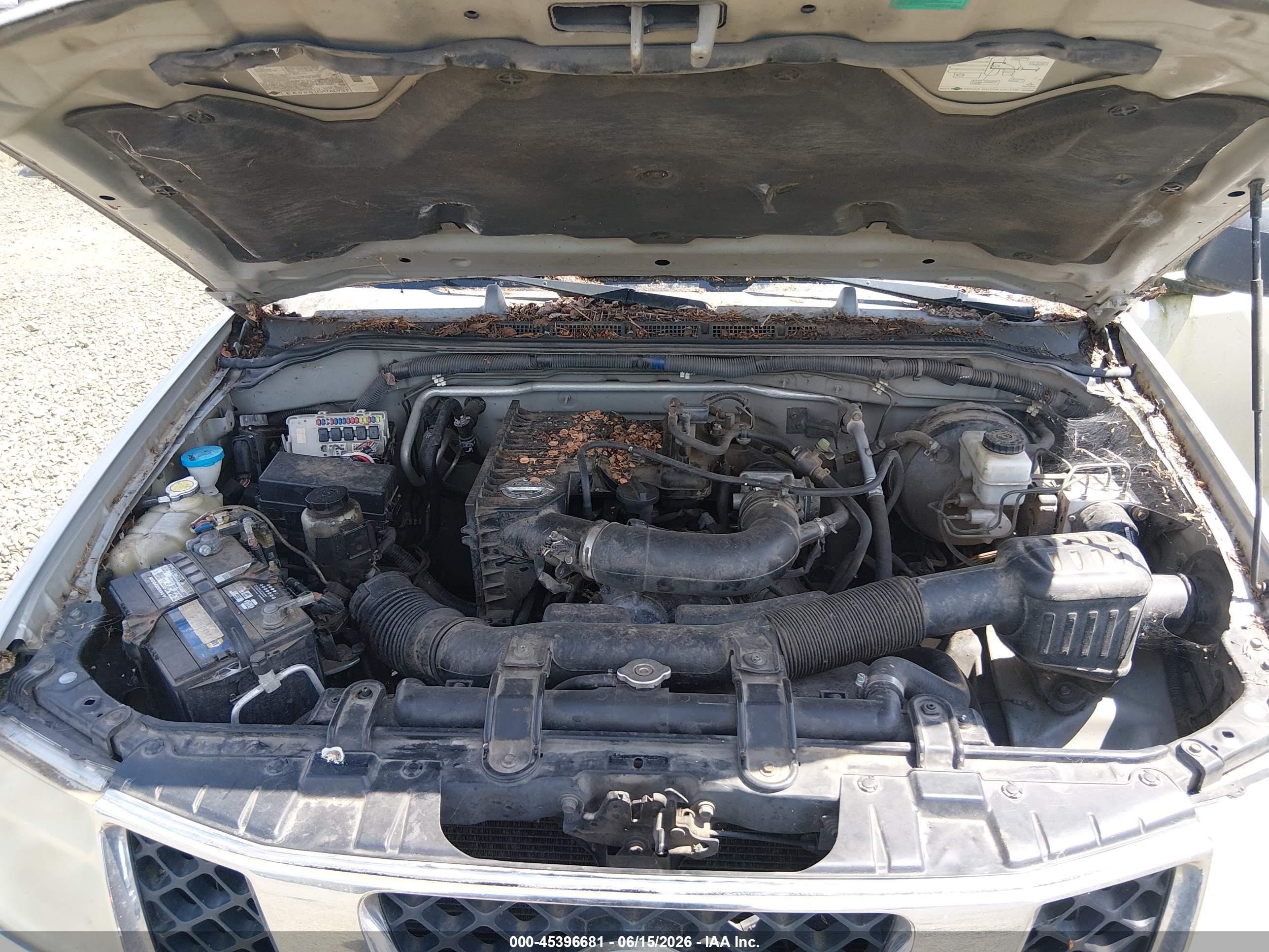 2005 Nissan Frontier 2wd Xe Silver vin: 1N6BD06T65C430150