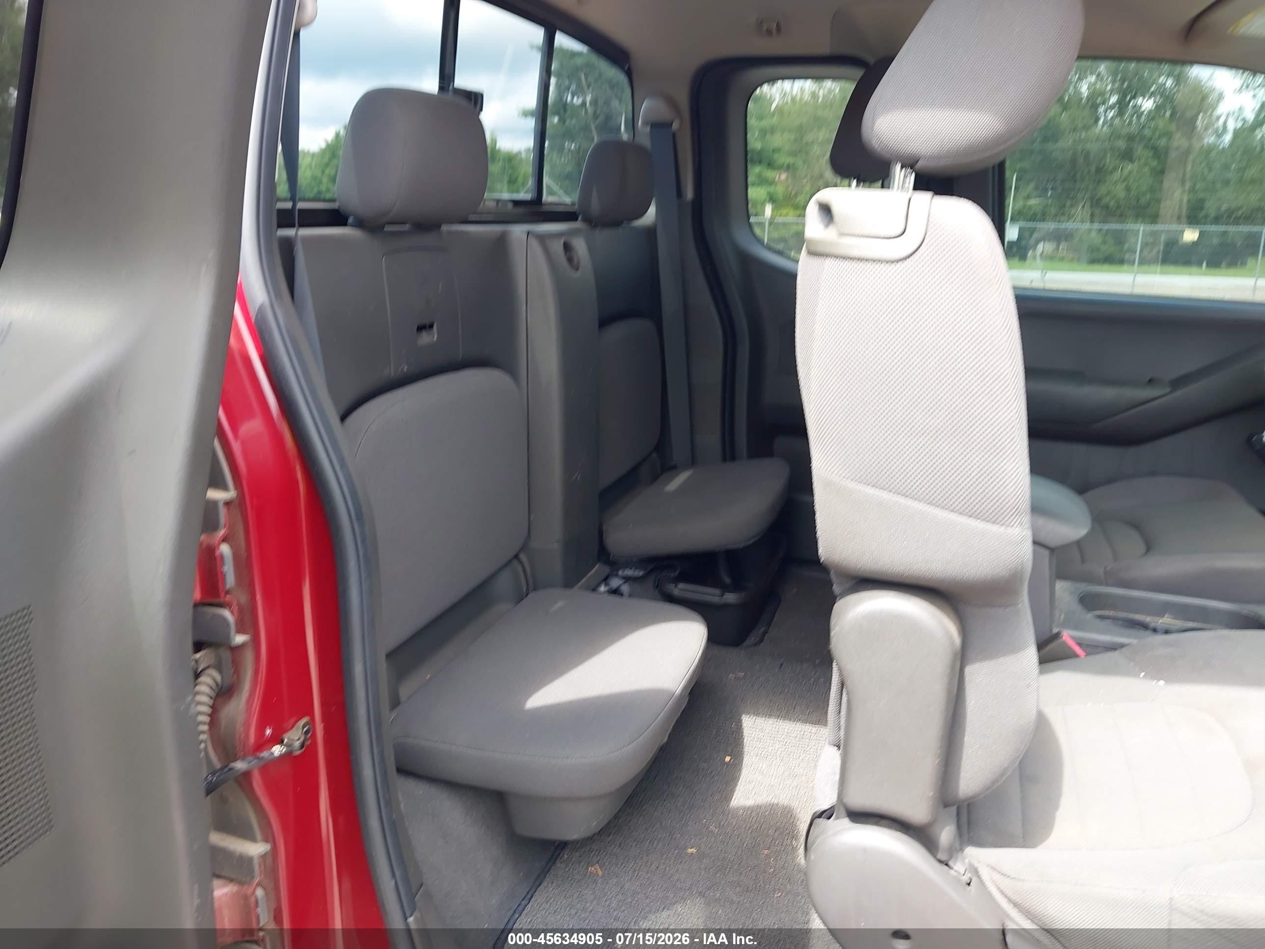2007 Nissan Frontier Xe Red vin: 1N6BD06T67C427946