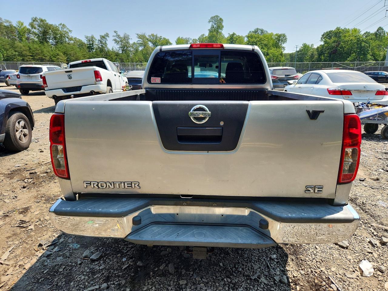 2009 Nissan Frontier Xe Серебряный vin: 1N6BD06T69C405495