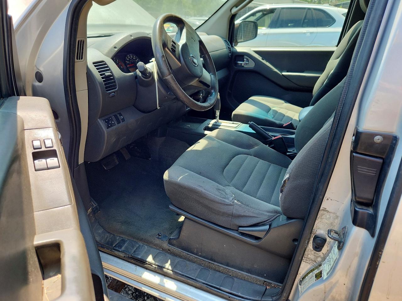 2009 Nissan Frontier Xe Серебряный vin: 1N6BD06T69C405495