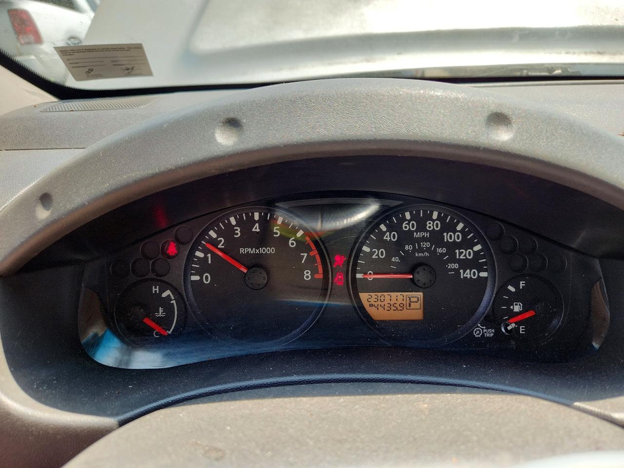 2009 Nissan Frontier Xe Серебряный vin: 1N6BD06T69C405495
