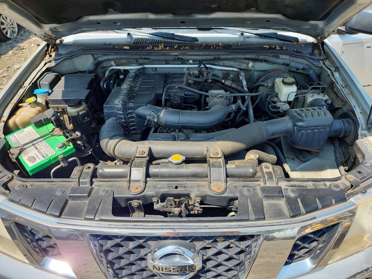 2009 Nissan Frontier Xe Серебряный vin: 1N6BD06T69C405495