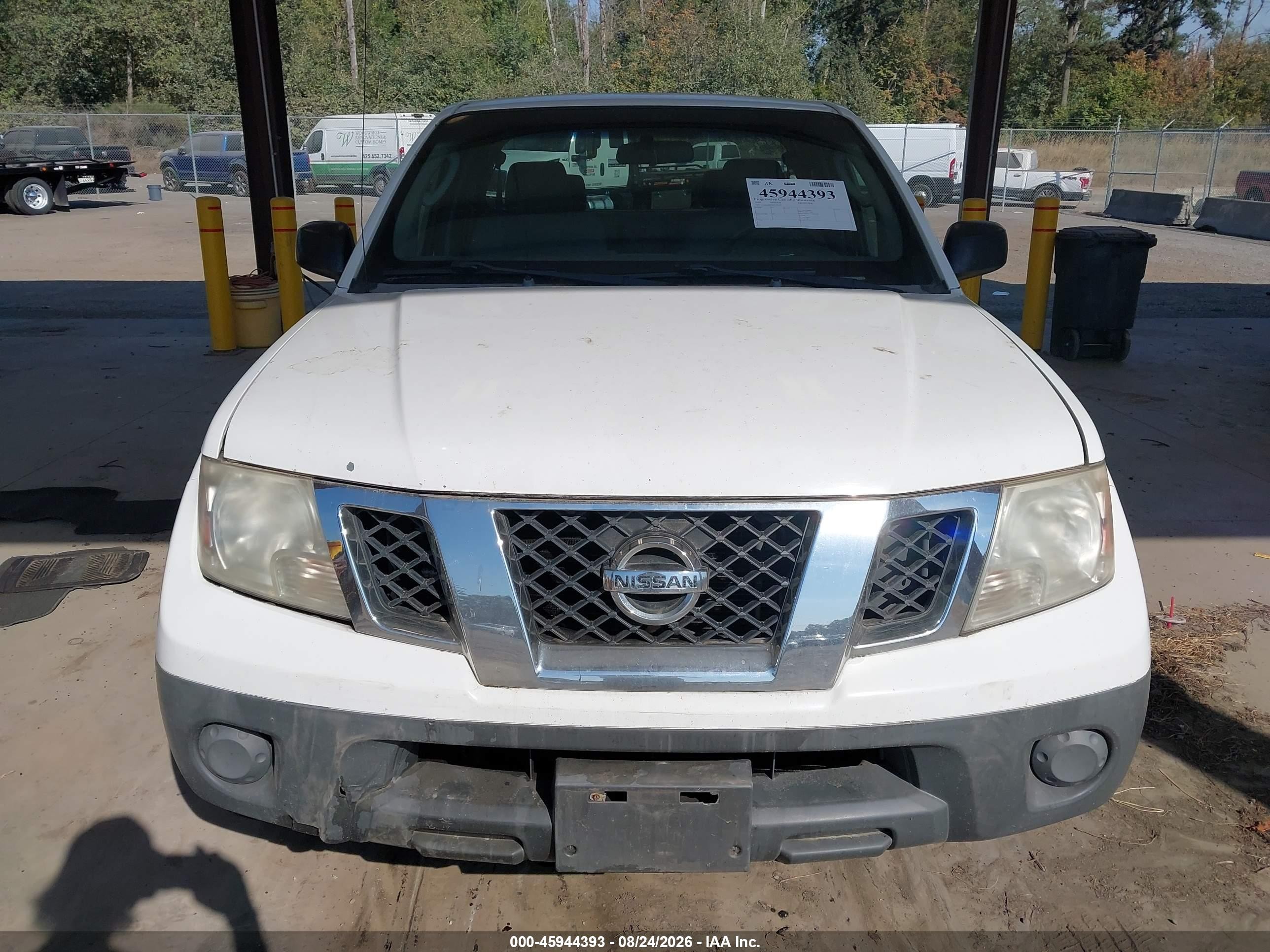 2009 Nissan Frontier Xe White vin: 1N6BD06T69C416397