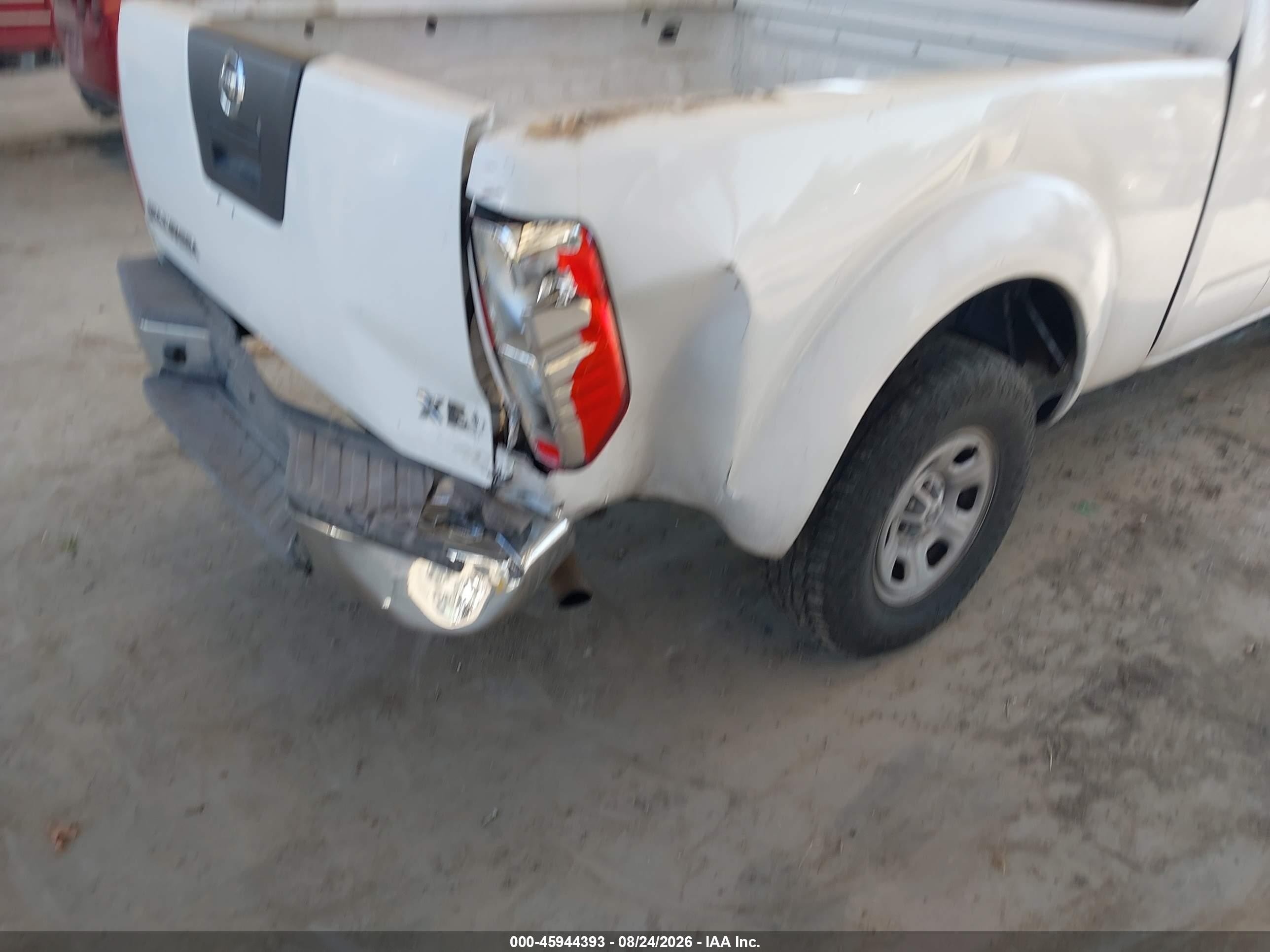 2009 Nissan Frontier Xe White vin: 1N6BD06T69C416397