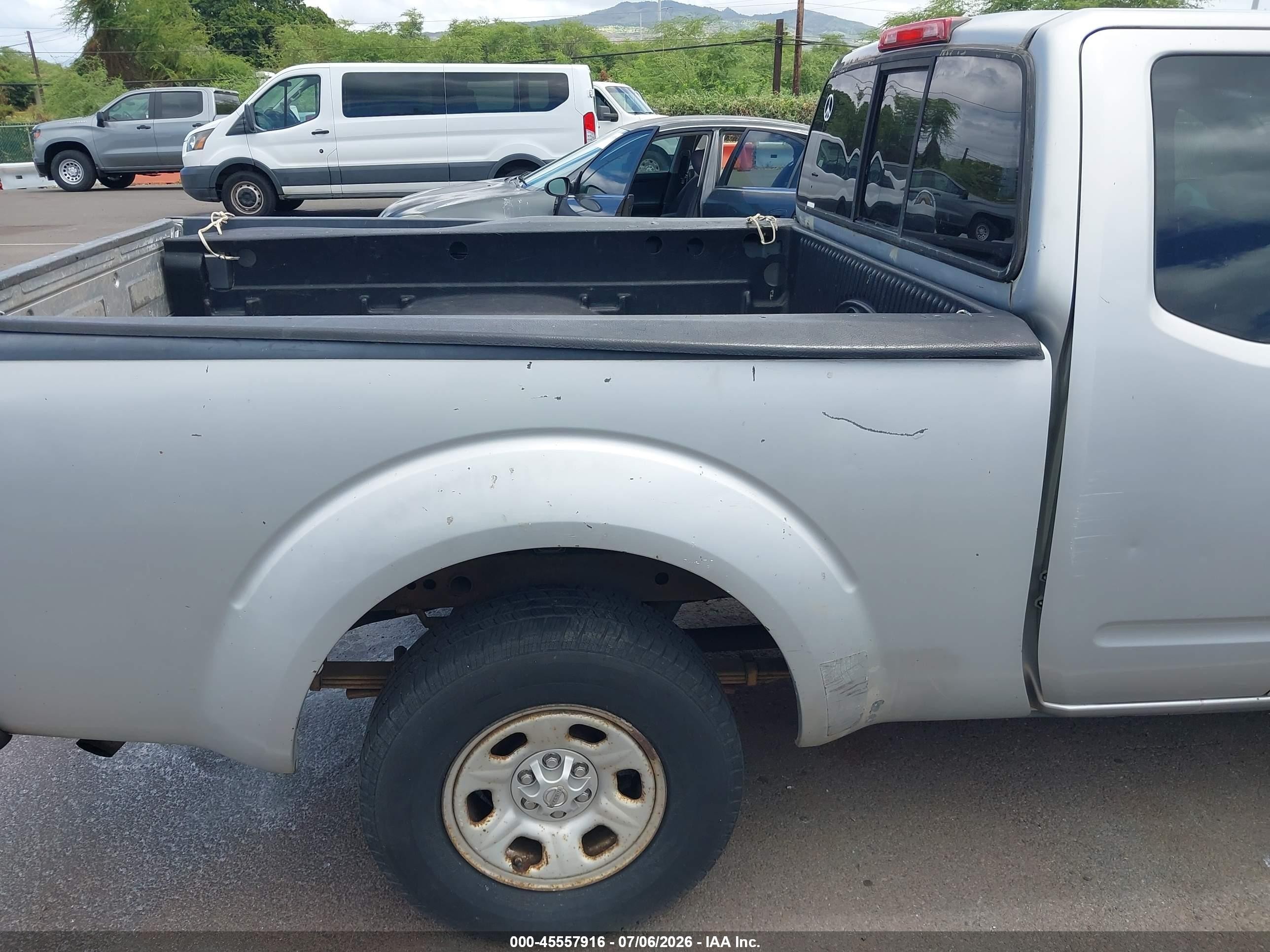 2006 Nissan Frontier Xe Silver vin: 1N6BD06T76C430854