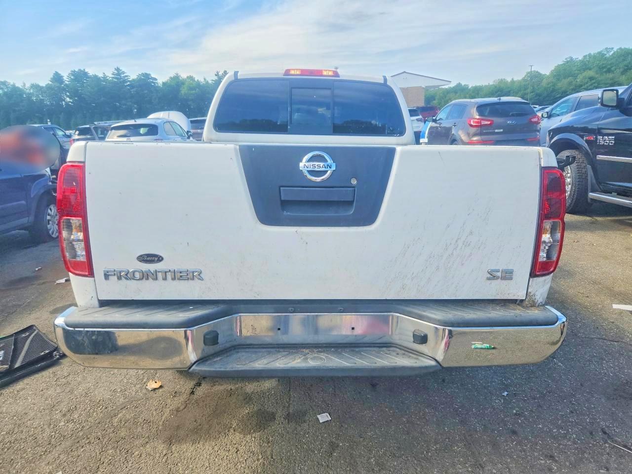 2009 Nissan Frontier Xe White vin: 1N6BD06T89C408088