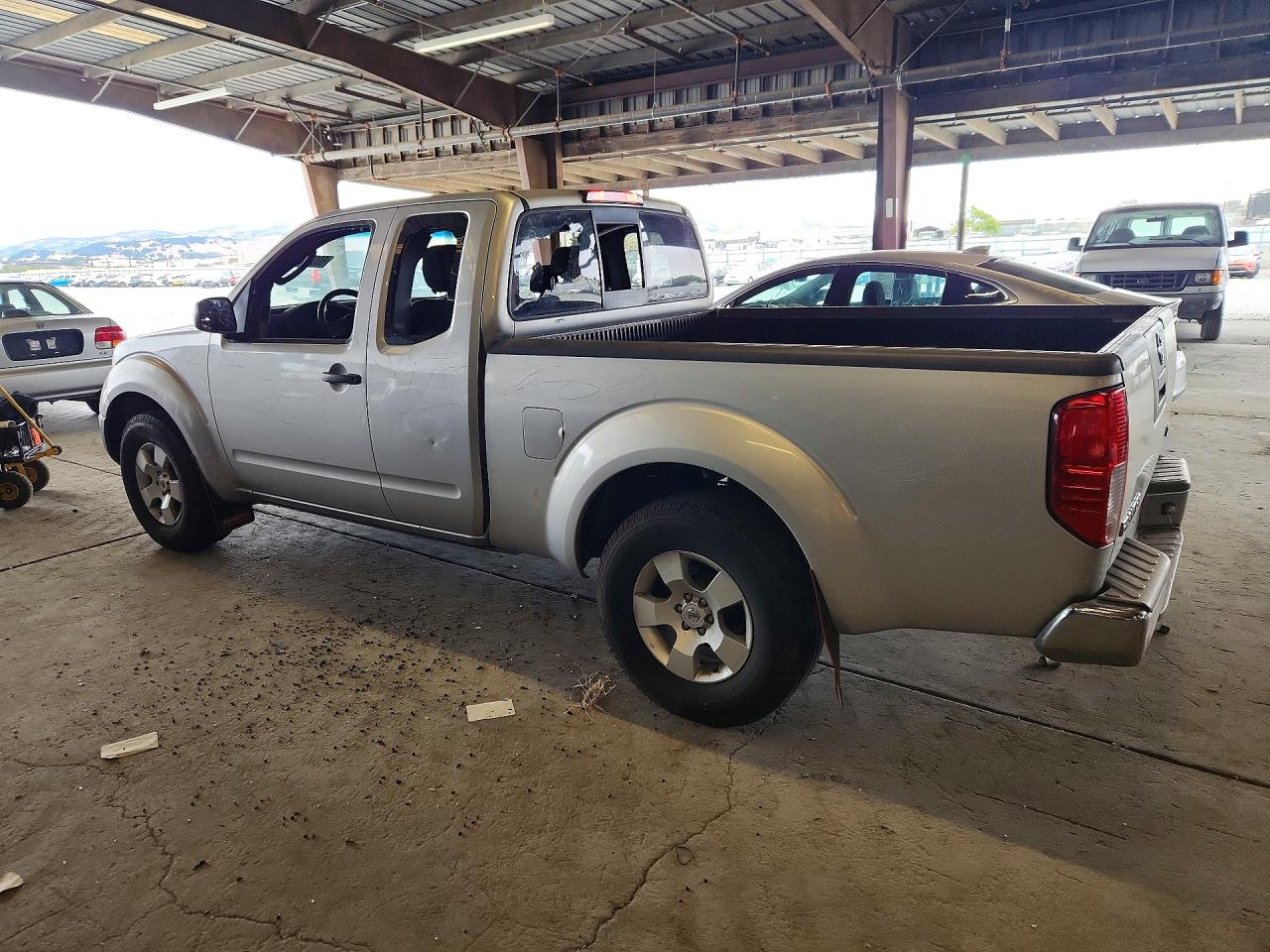 2005 Nissan Frontier King Cab Xe Silver vin: 1N6BD06T95C437156