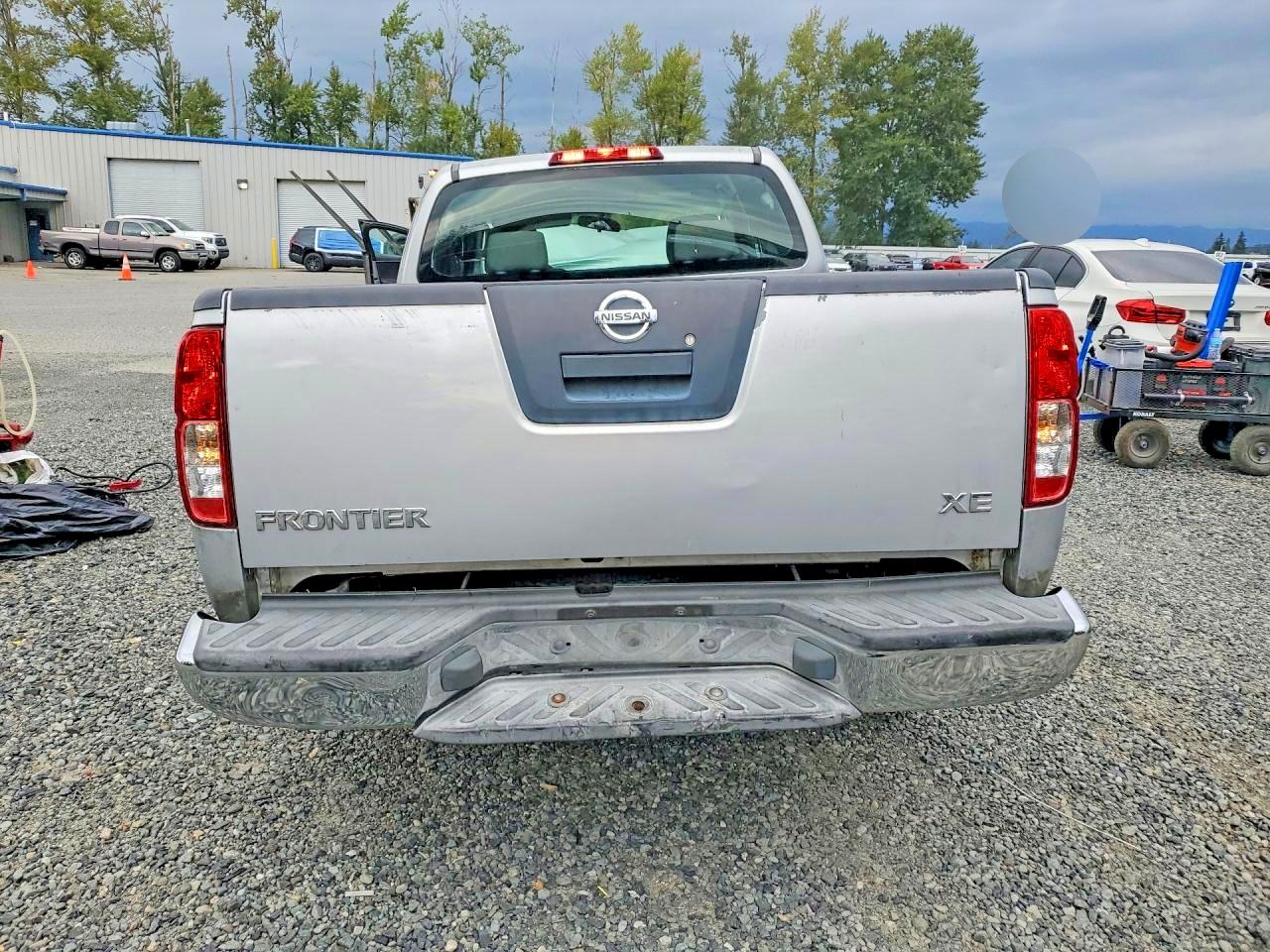2007 Nissan Frontier Xe Silver vin: 1N6BD06T97C443994