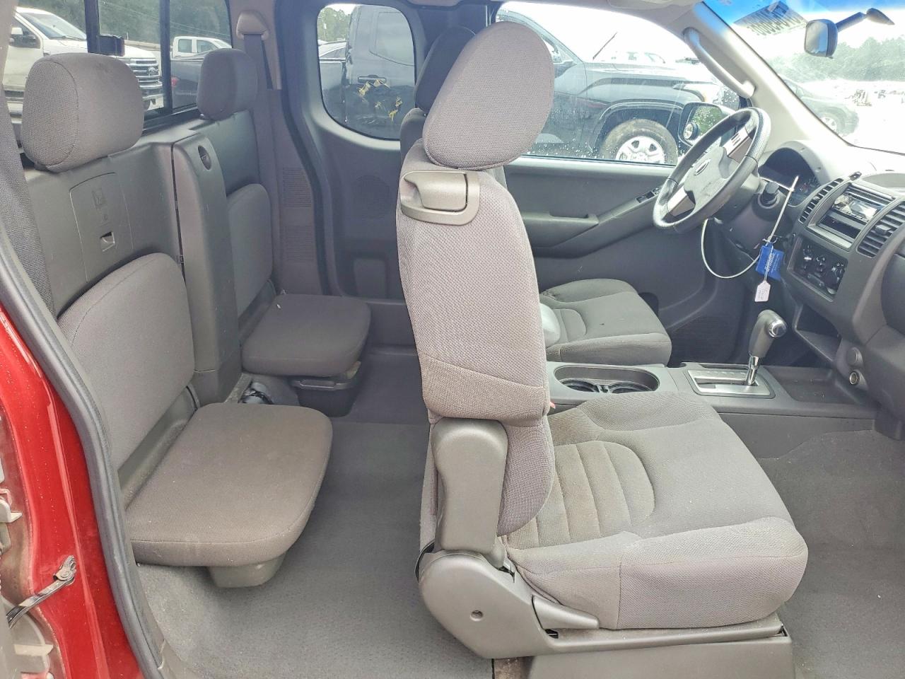 2008 Nissan Frontier Xe Red vin: 1N6BD06T98C417445