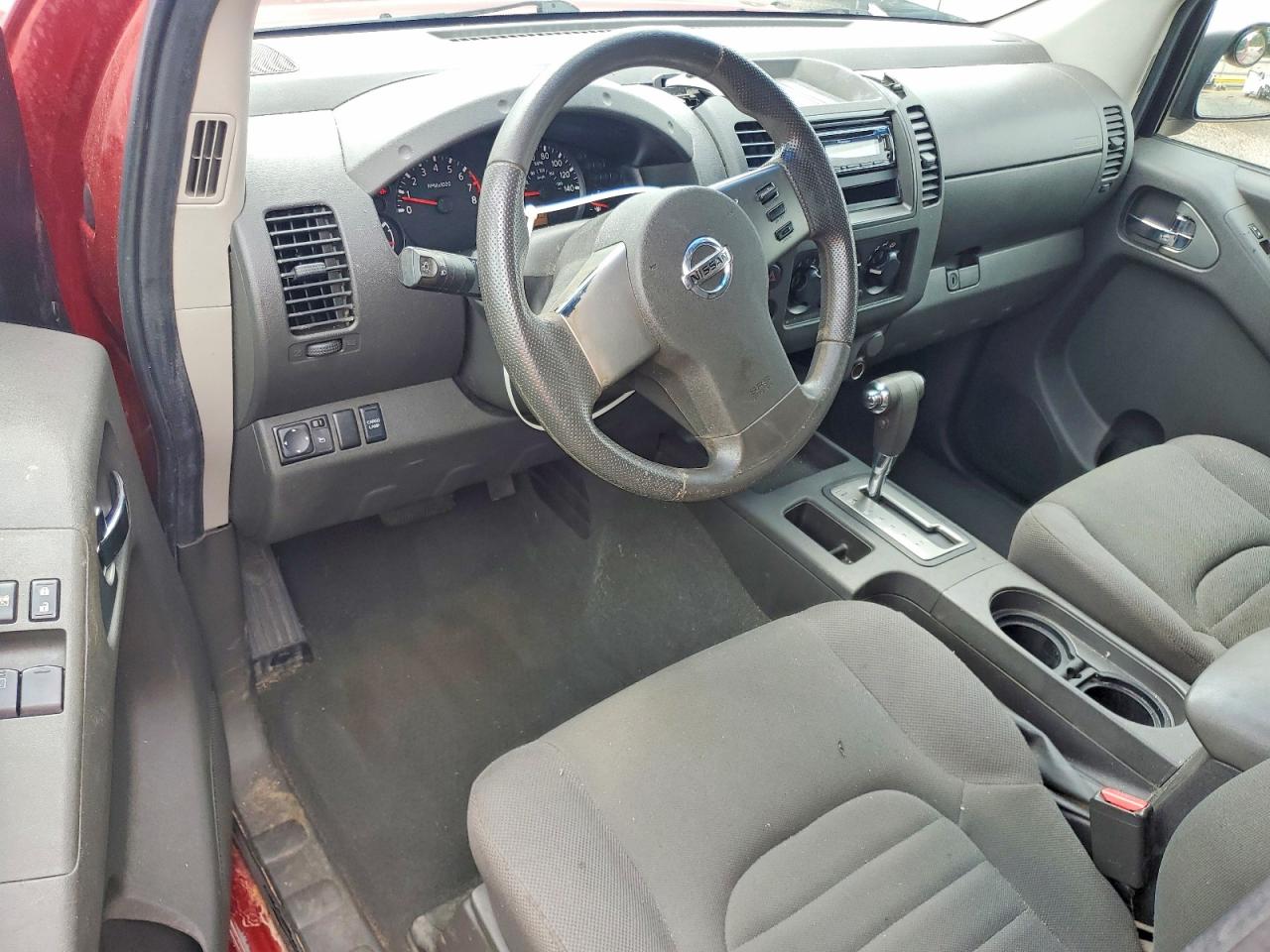 2008 Nissan Frontier Xe Red vin: 1N6BD06T98C417445