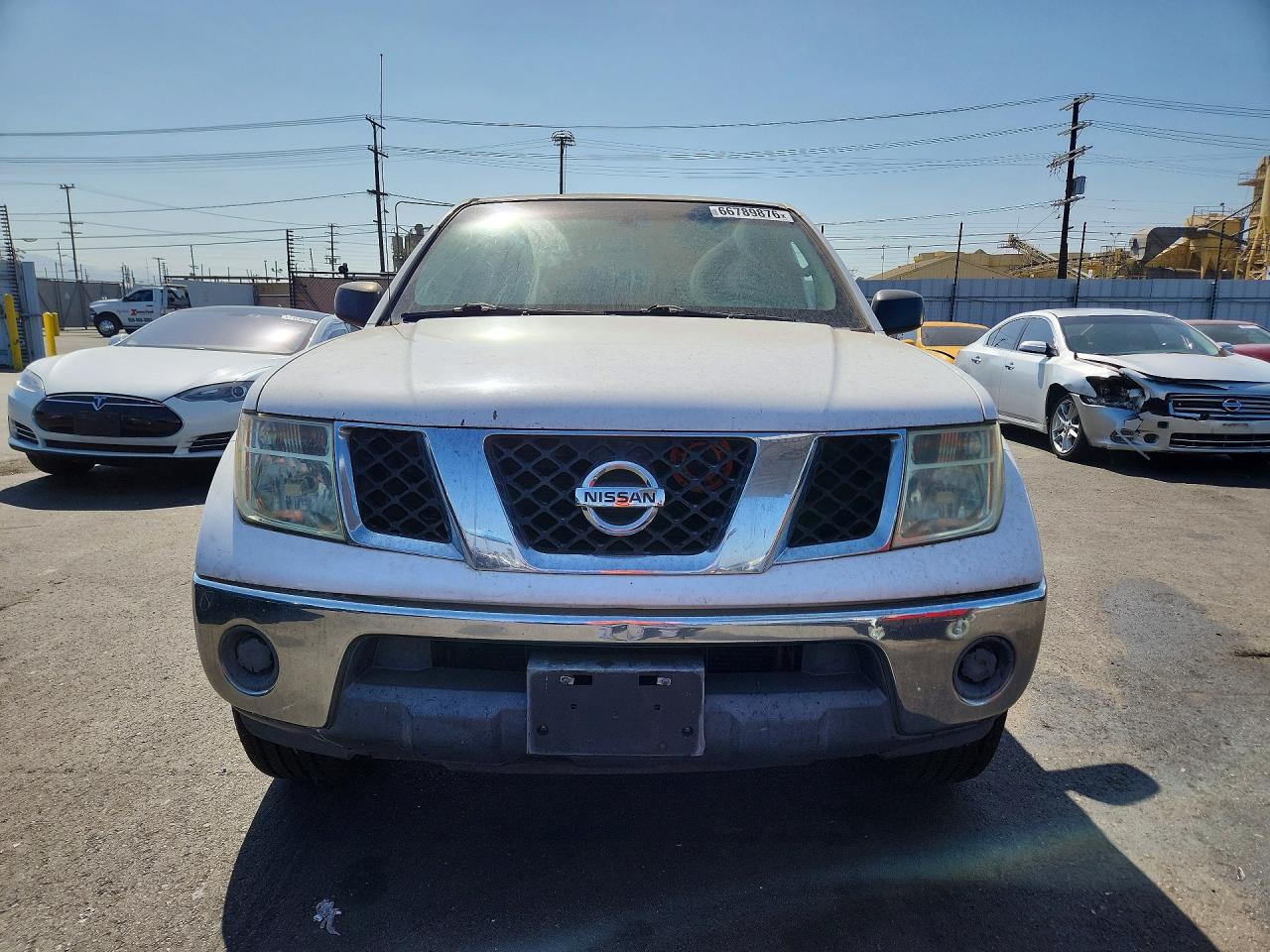 2008 Nissan Frontier Xe Белый vin: 1N6BD06T98C432351