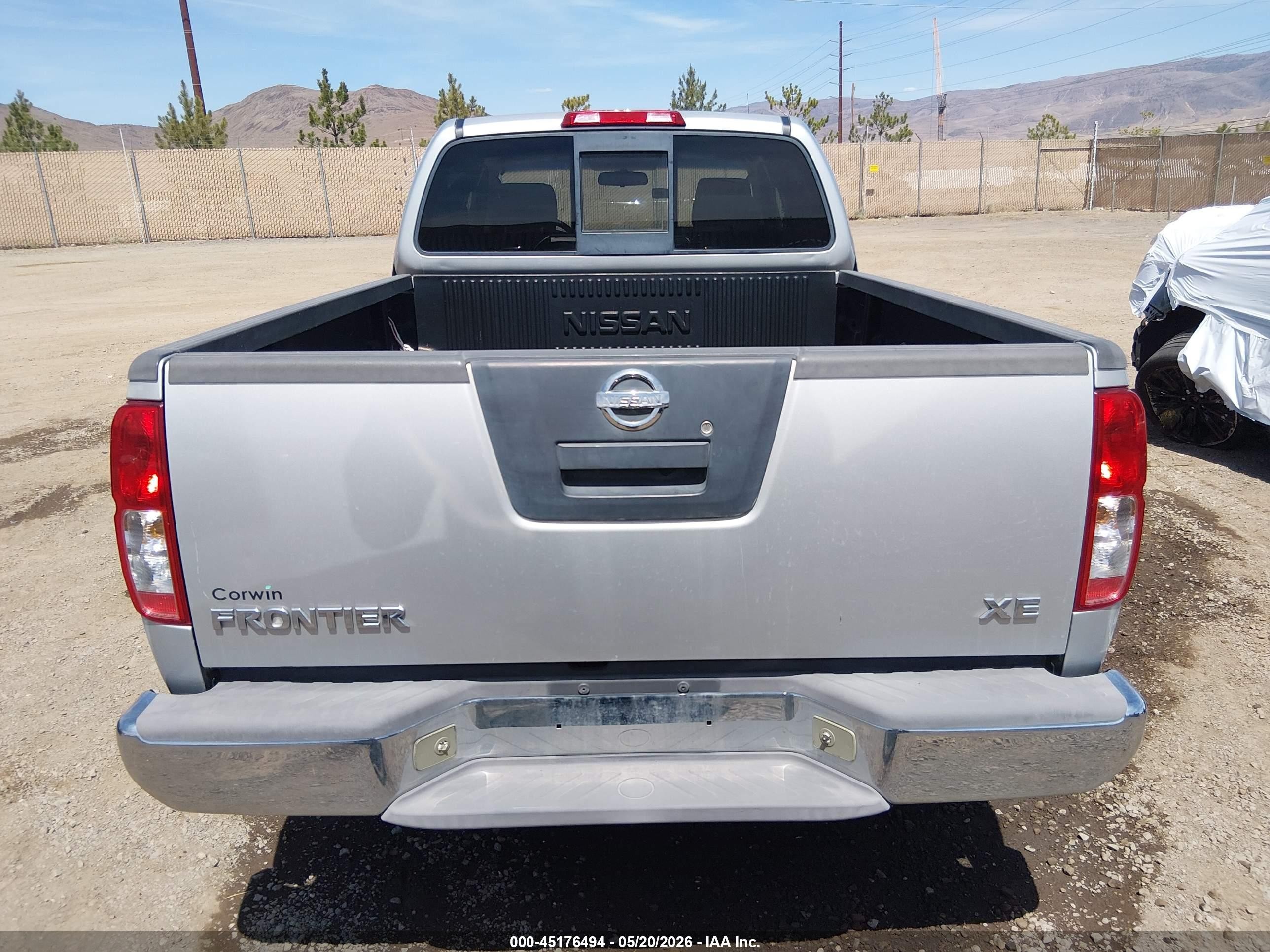 2005 Nissan Frontier Xe Silver vin: 1N6BD06TX5C461210