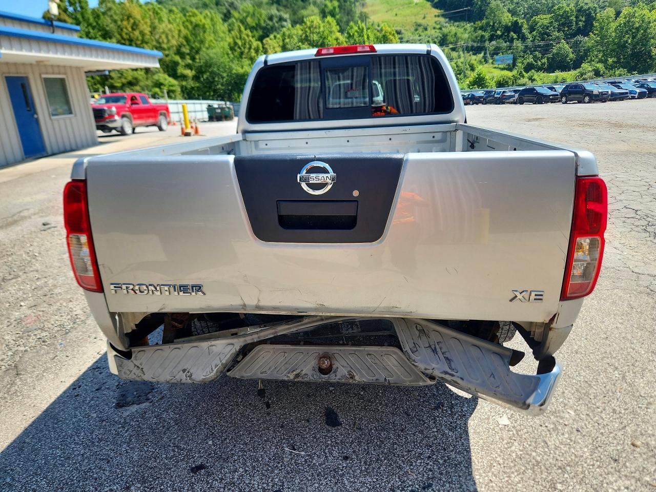 2007 Nissan Frontier Xe Silver vin: 1N6BD06TX7C406629
