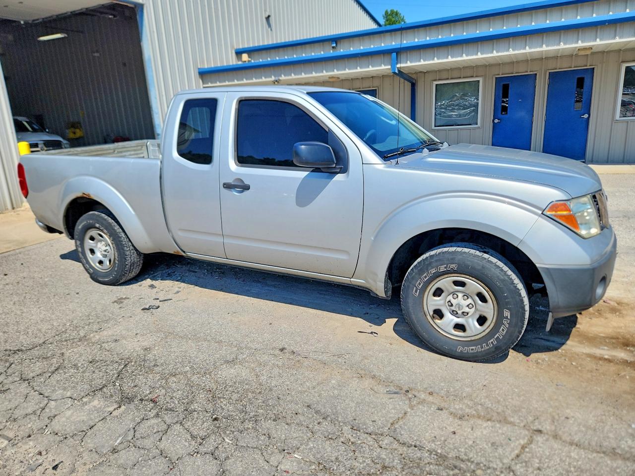 2007 Nissan Frontier Xe Silver vin: 1N6BD06TX7C406629