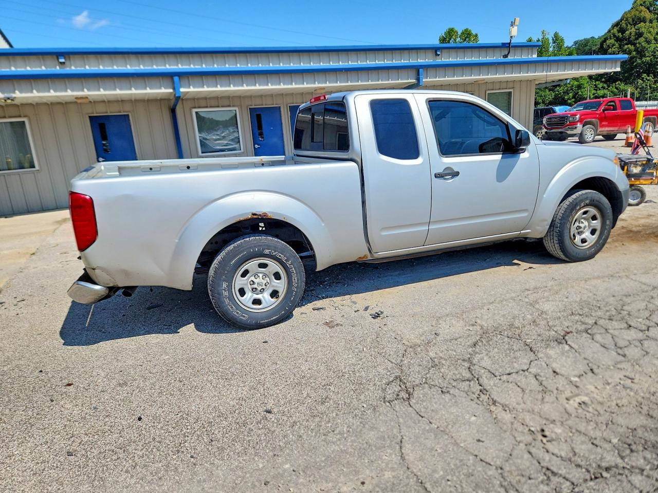 2007 Nissan Frontier Xe Silver vin: 1N6BD06TX7C406629