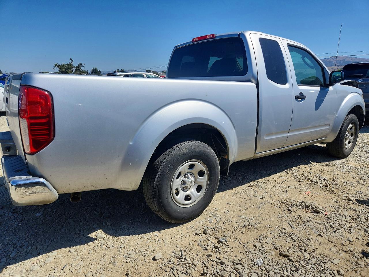 2011 Nissan Frontier S Silver vin: 1N6BD0CT0BC418267