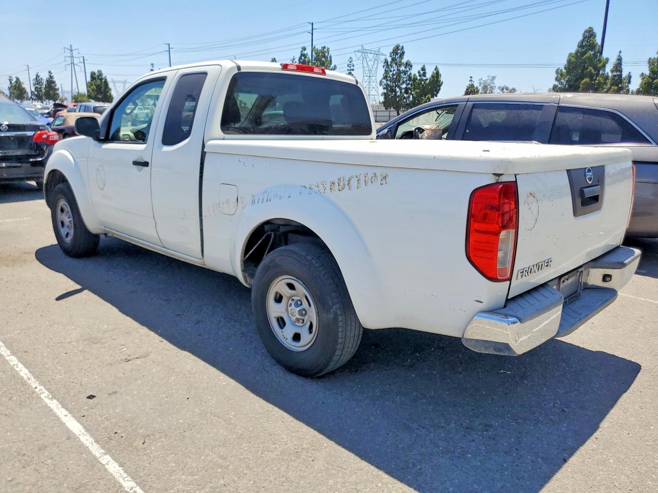 2013 Niss Frontier White vin: 1N6BD0CT0DN730502