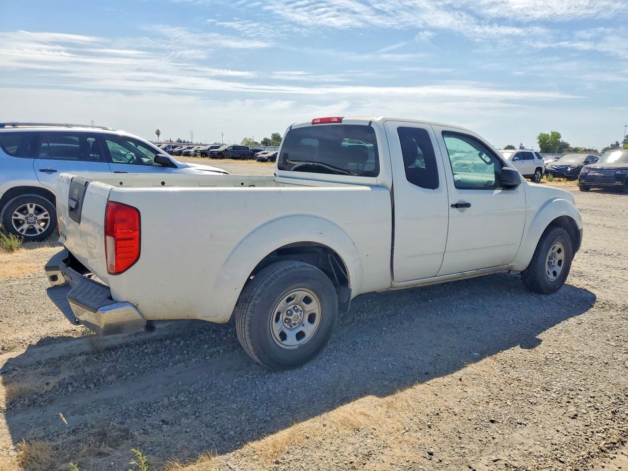 2014 Nissan Frontier S White vin: 1N6BD0CT0EN708792