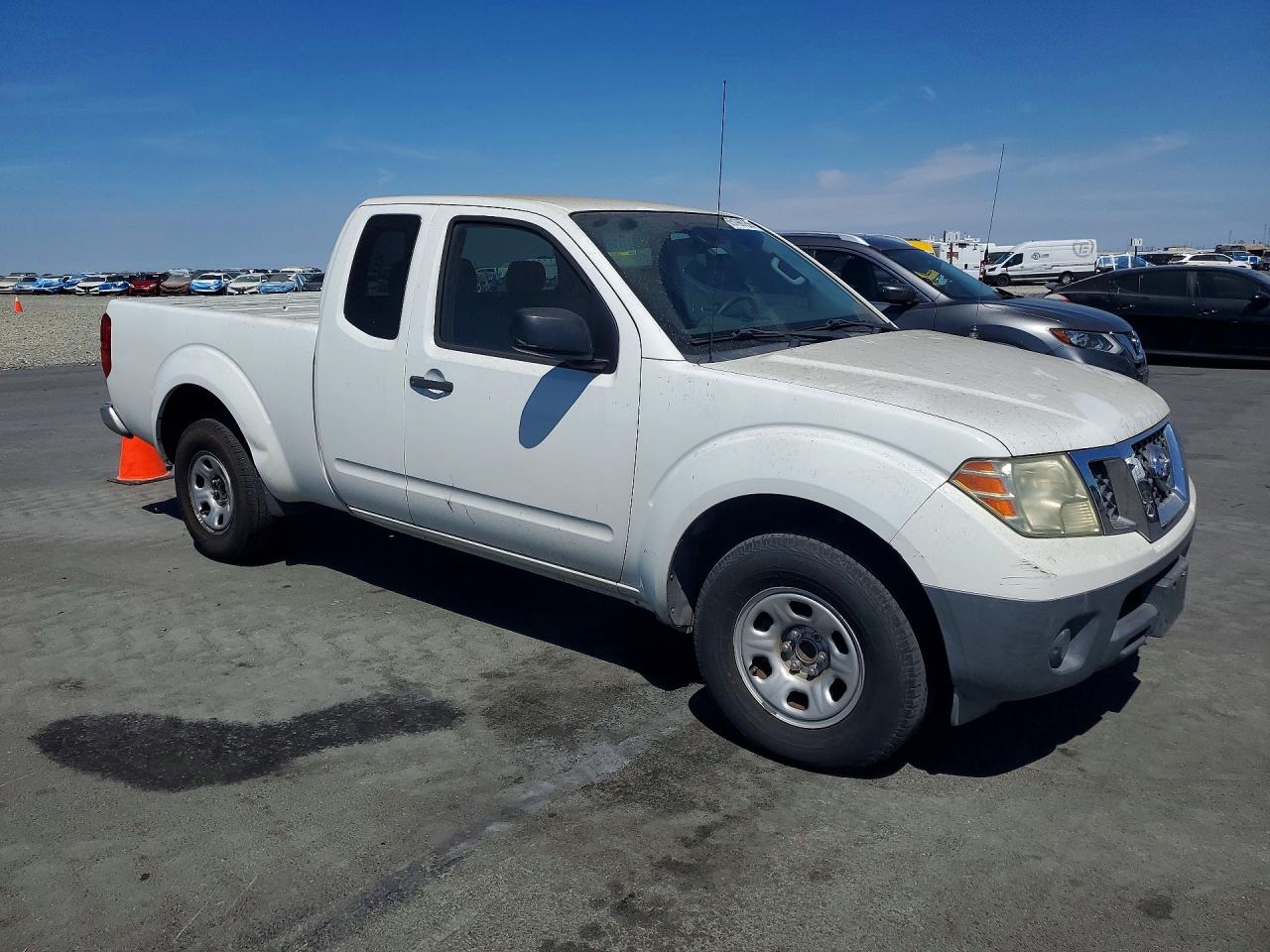 2014 Nissan Frontier S White vin: 1N6BD0CT0EN721803