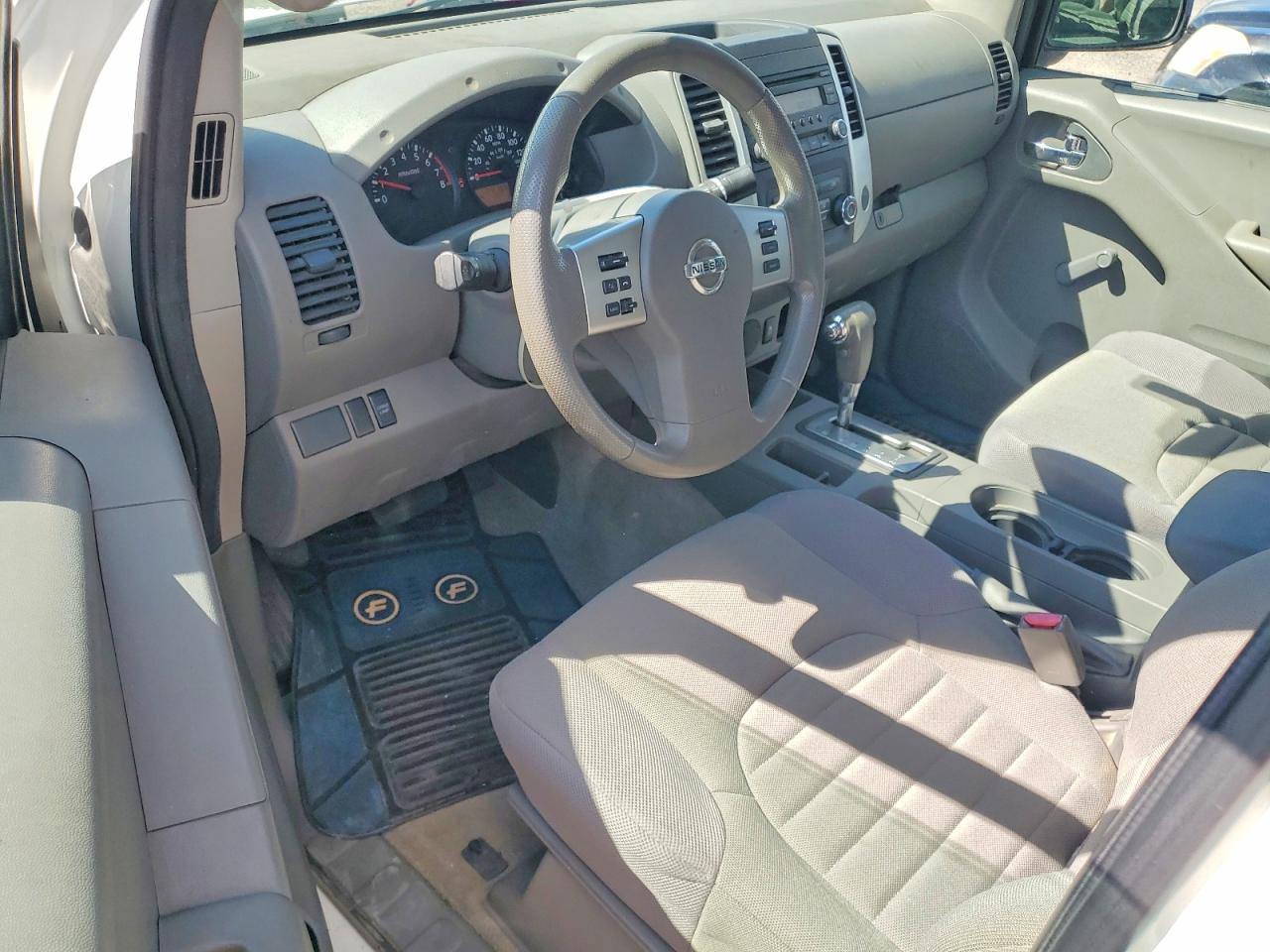 2015 Nissan Frontier S White vin: 1N6BD0CT0FN704209