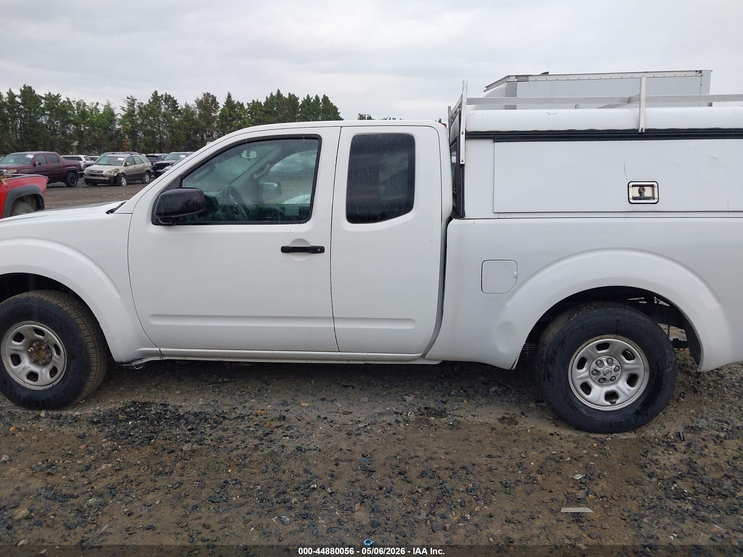 2015 Nissan Frontier S/sv-i4 White vin: 1N6BD0CT0FN709135