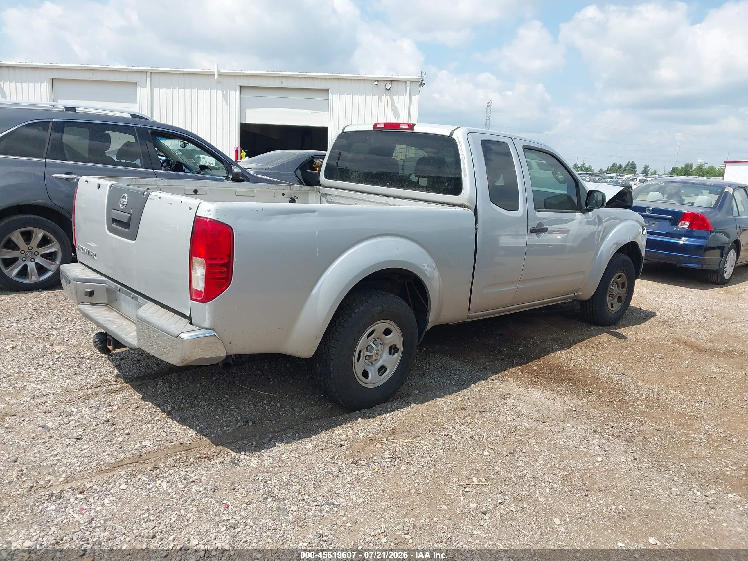 2015 Nissan Frontier S/sv-i4 Silver vin: 1N6BD0CT0FN716361