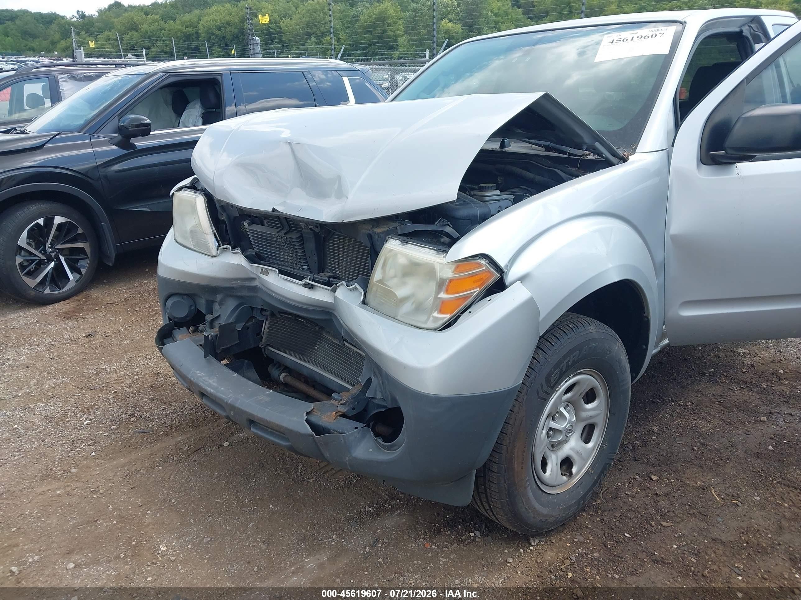 2015 Nissan Frontier S/sv-i4 Silver vin: 1N6BD0CT0FN716361