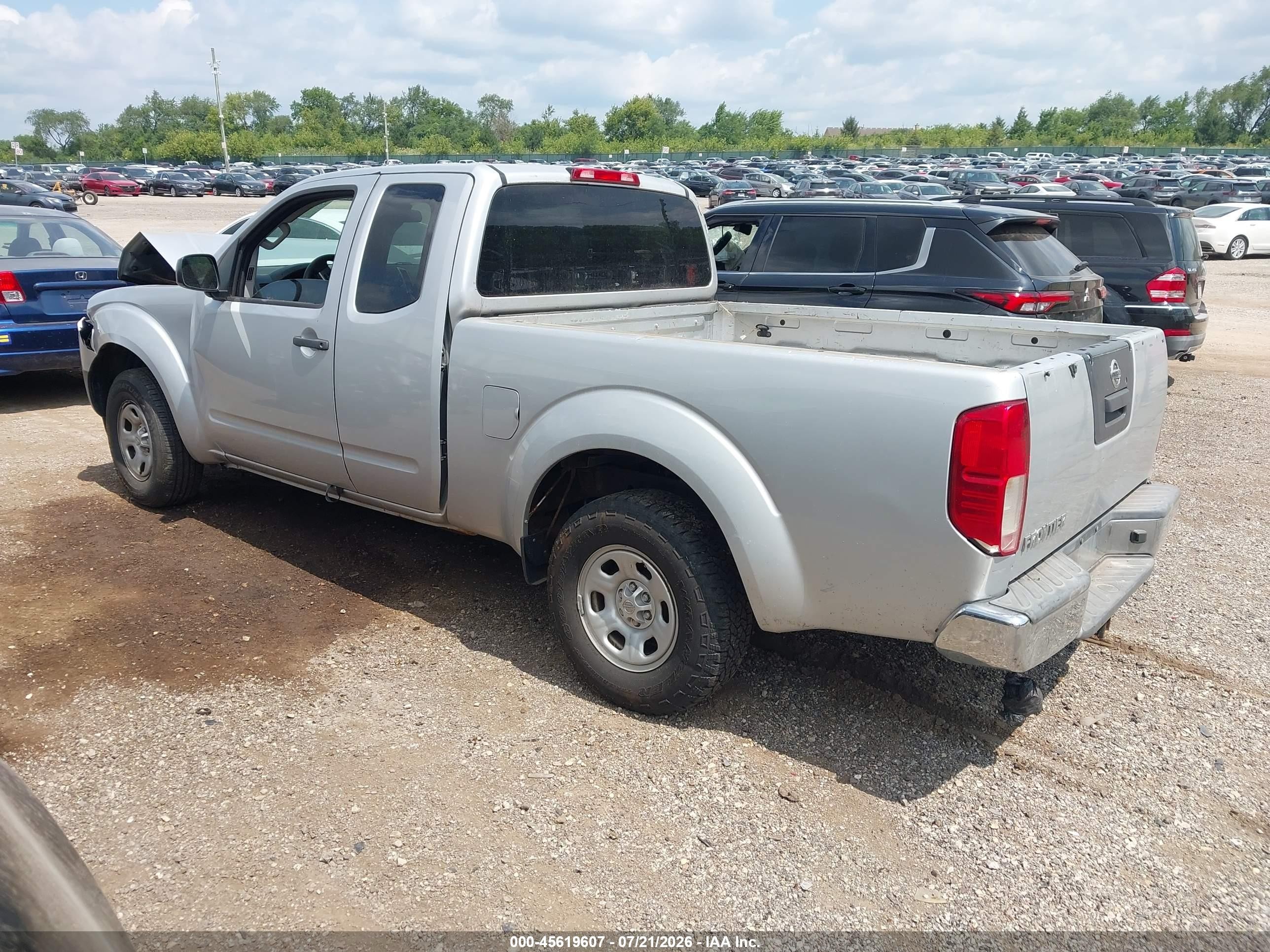 2015 Nissan Frontier S/sv-i4 Silver vin: 1N6BD0CT0FN716361