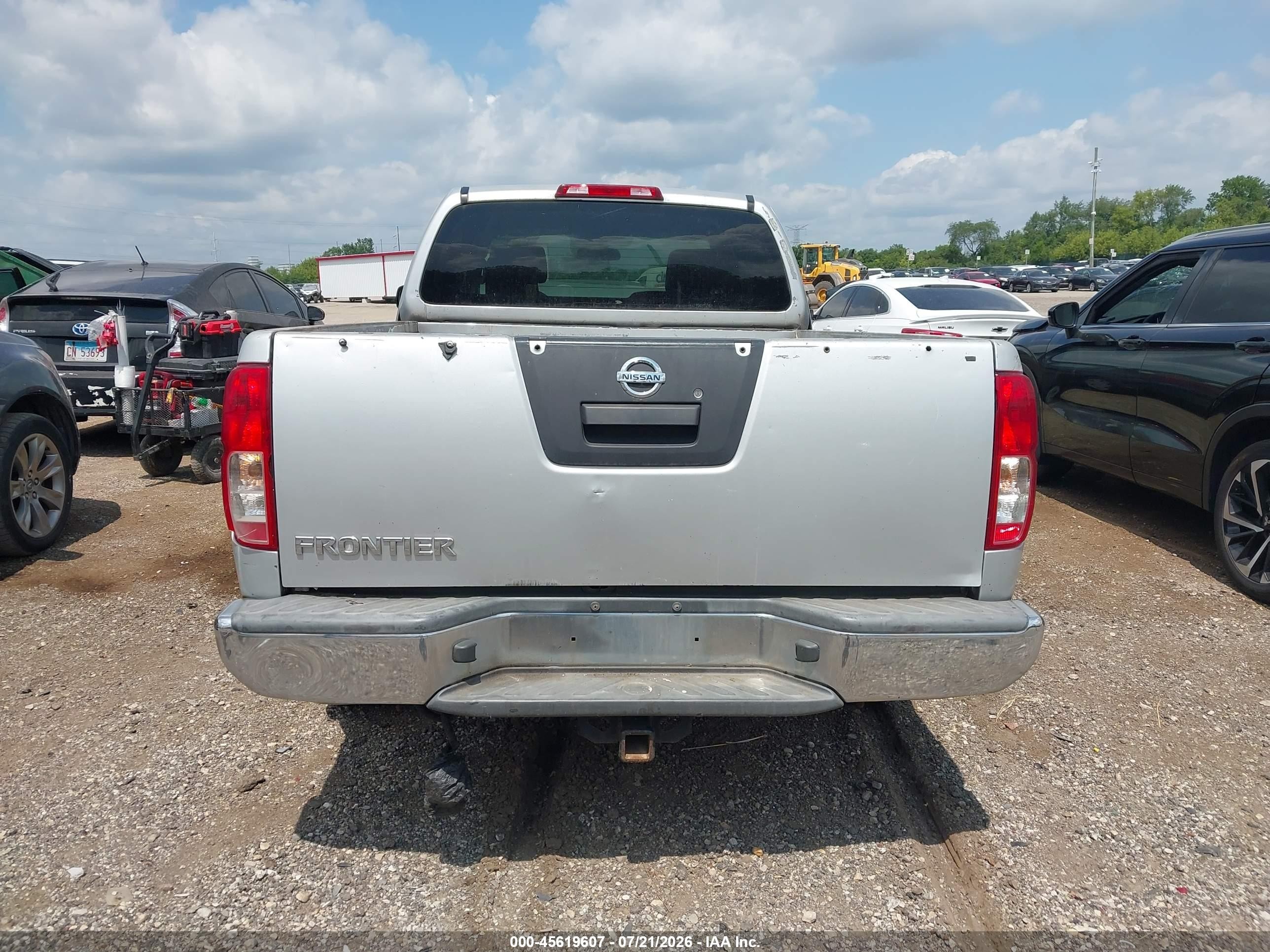 2015 Nissan Frontier S/sv-i4 Silver vin: 1N6BD0CT0FN716361
