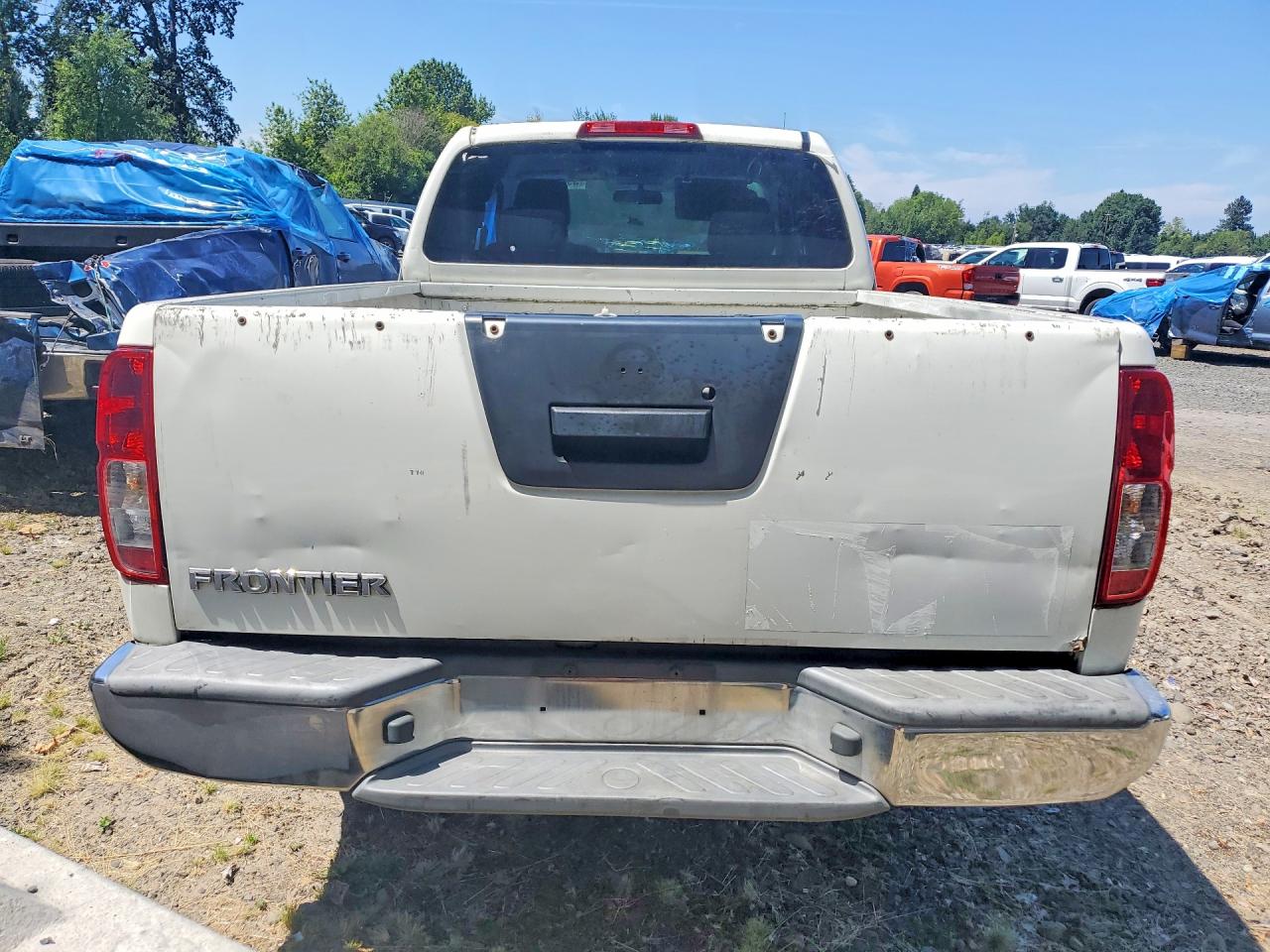 2015 Nissan Frontier S White vin: 1N6BD0CT0FN758500