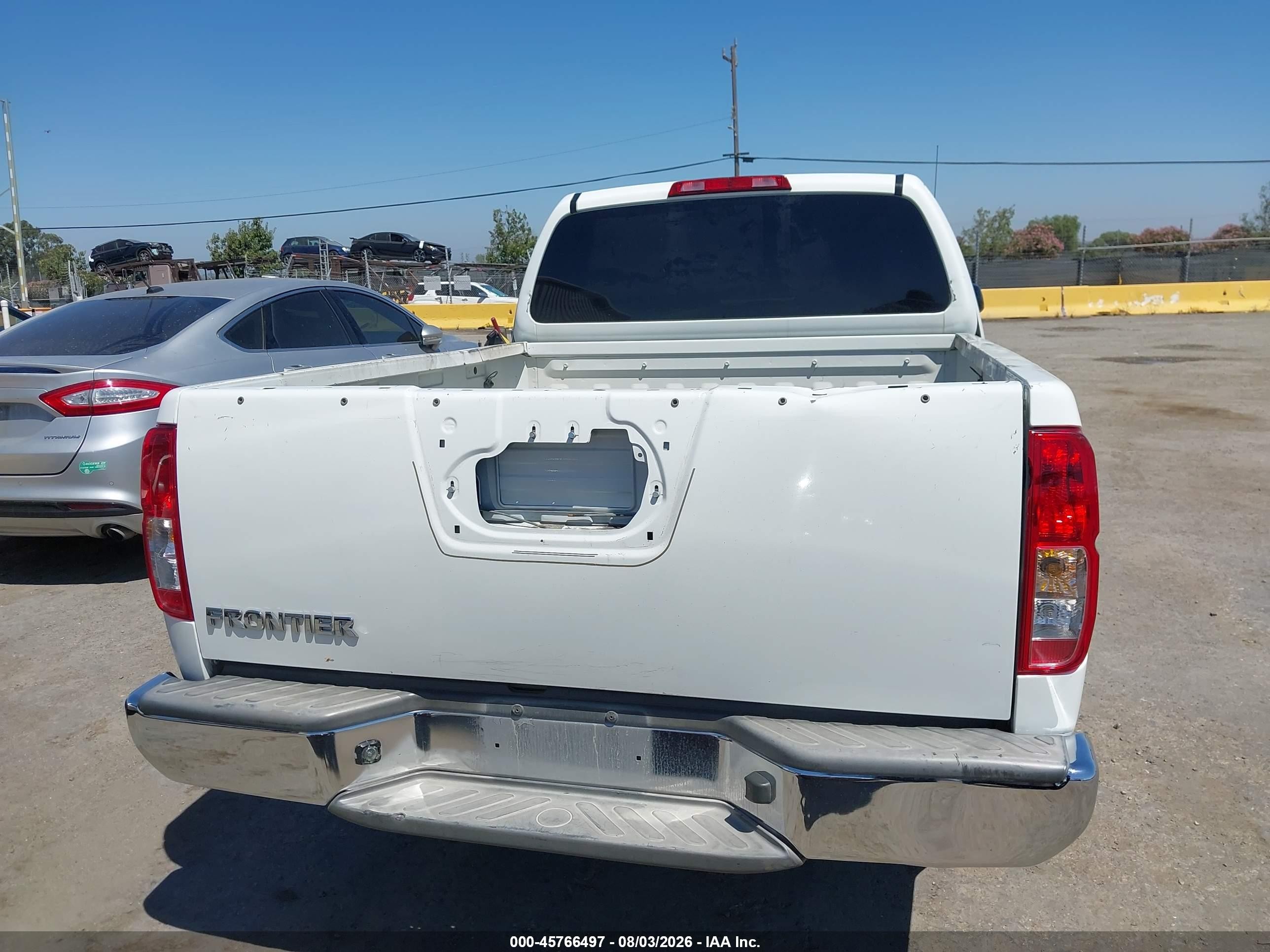 2015 Nissan Frontier S/sv-i4 White vin: 1N6BD0CT0FN763809
