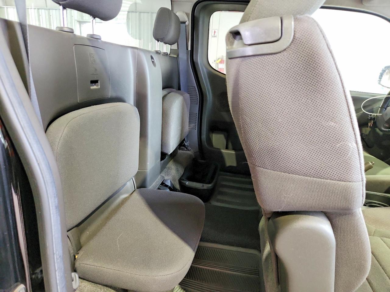 2010 Nissan Frontier Xe Black vin: 1N6BD0CT1AC403825