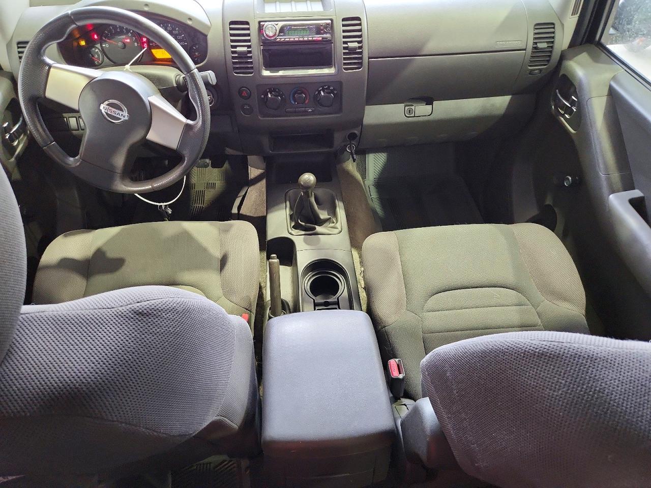 2010 Nissan Frontier Xe Black vin: 1N6BD0CT1AC403825