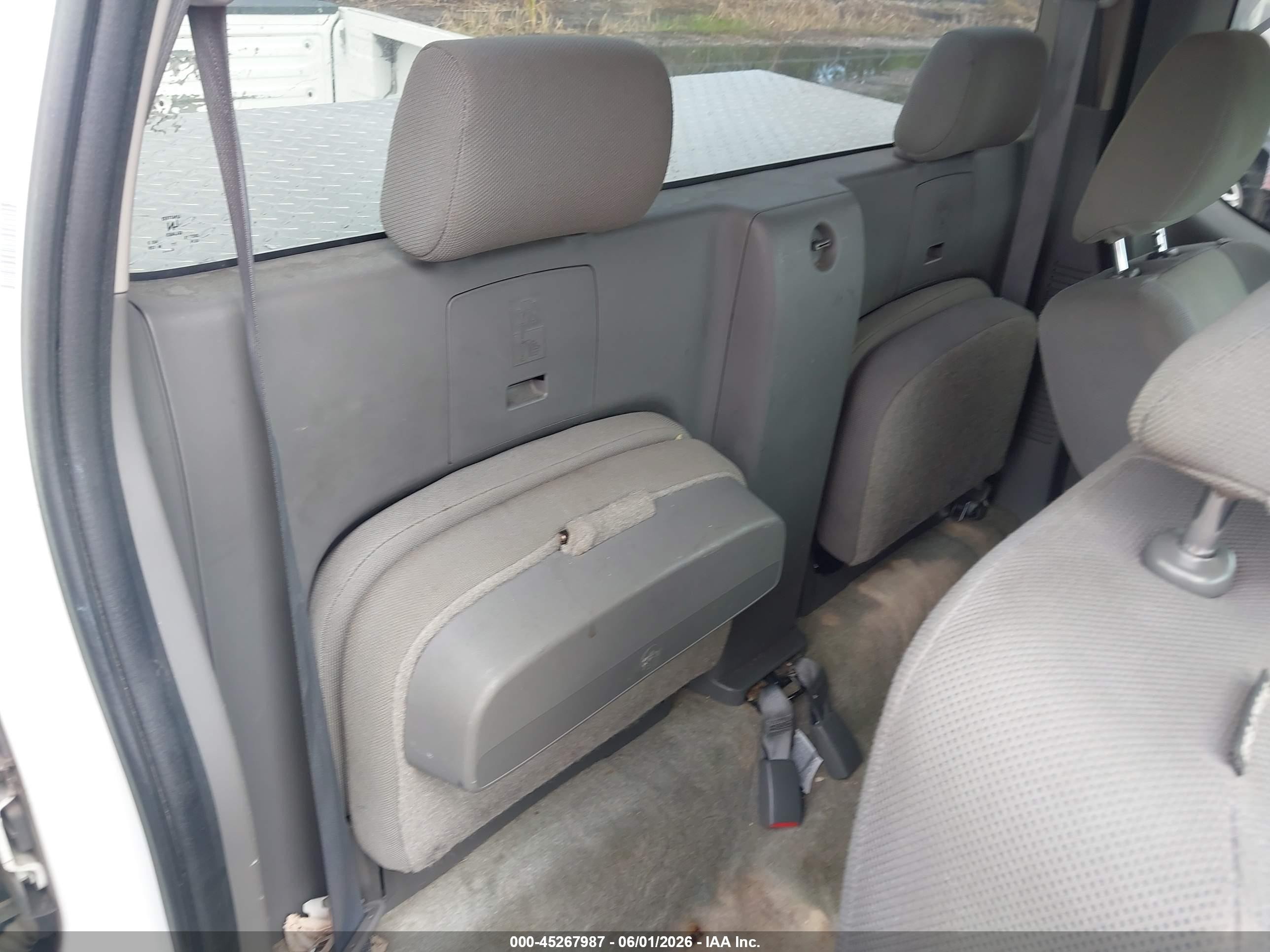 2015 Nissan Frontier S/sv-i4 White vin: 1N6BD0CT1FN734495