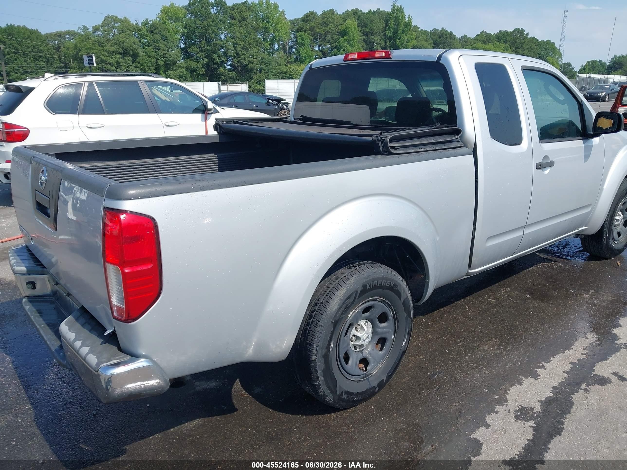 2010 Nissan Frontier Xe Silver vin: 1N6BD0CT2AC436350
