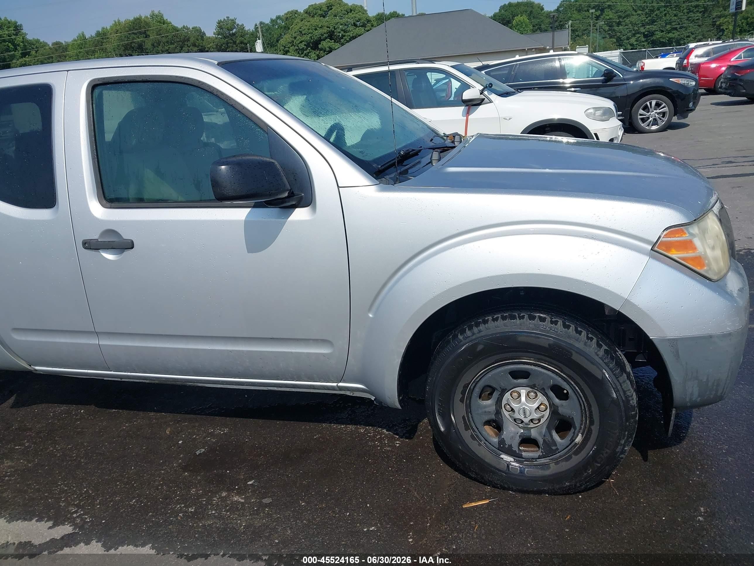 2010 Nissan Frontier Xe Silver vin: 1N6BD0CT2AC436350