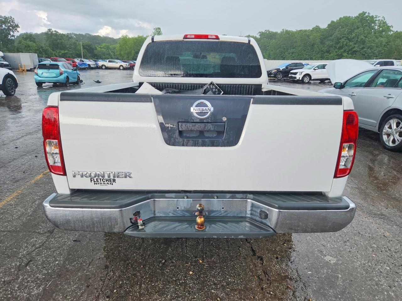 2012 Nissan Frontier S White vin: 1N6BD0CT2CC404677