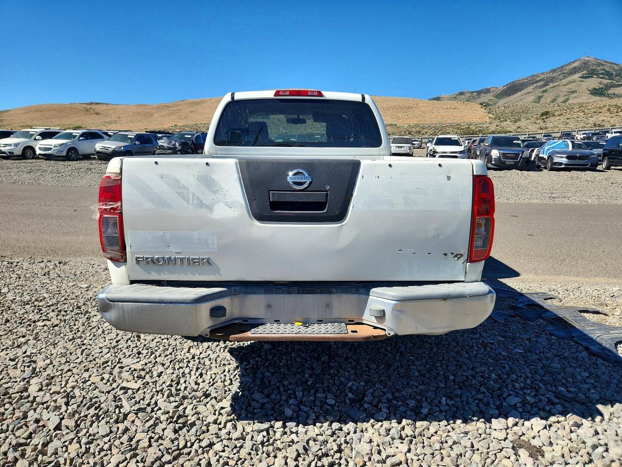 2013 Nissan Frontier S White vin: 1N6BD0CT2DN717699