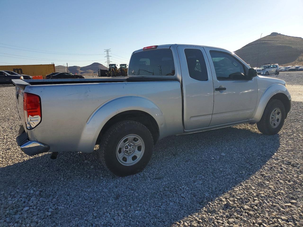 2013 Nissan Frontier S Silver vin: 1N6BD0CT2DN764330