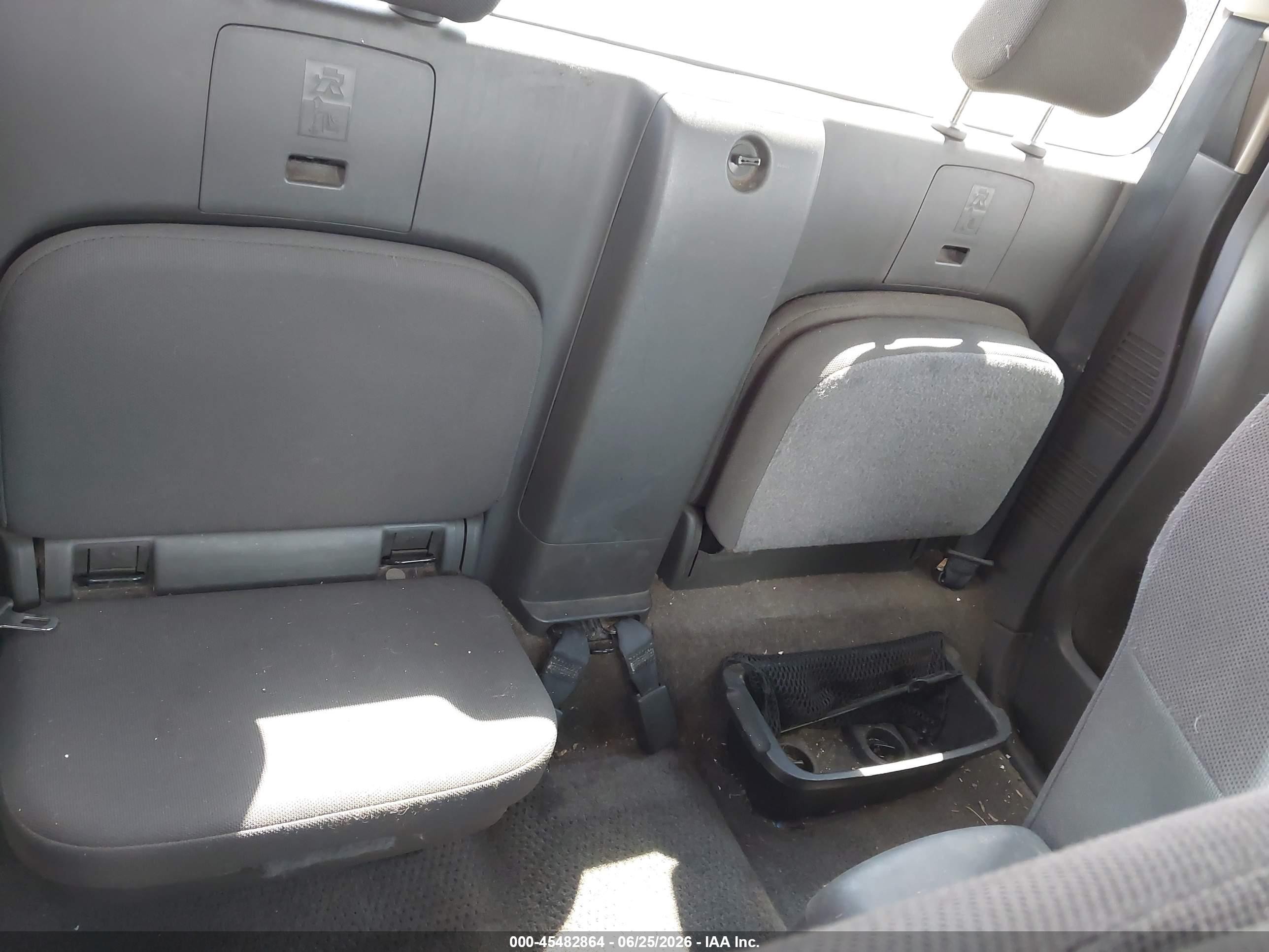 2015 Nissan Frontier S/sv-i4 Silver vin: 1N6BD0CT2FN717270