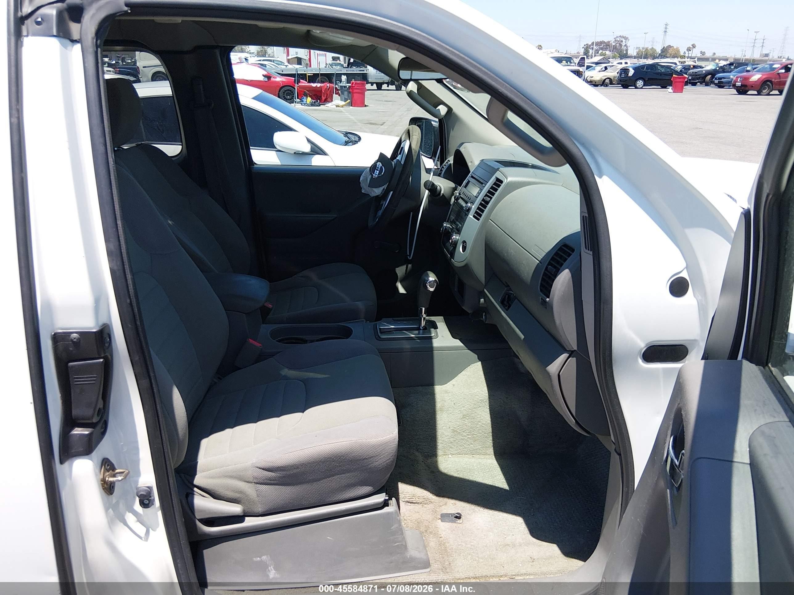 2015 Nissan Frontier S White vin: 1N6BD0CT2FN725028