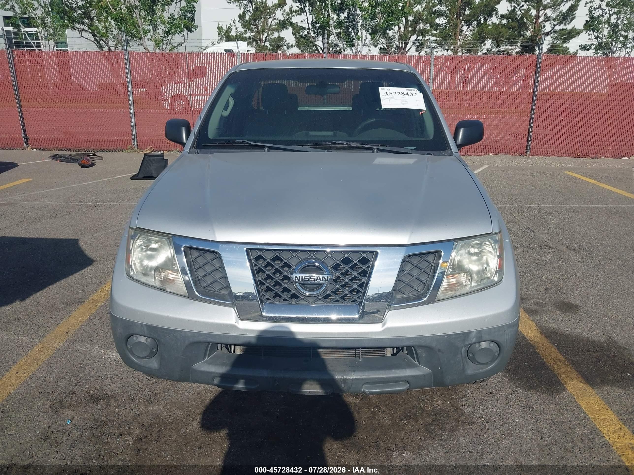 2015 Nissan Frontier S Silver vin: 1N6BD0CT2FN727474