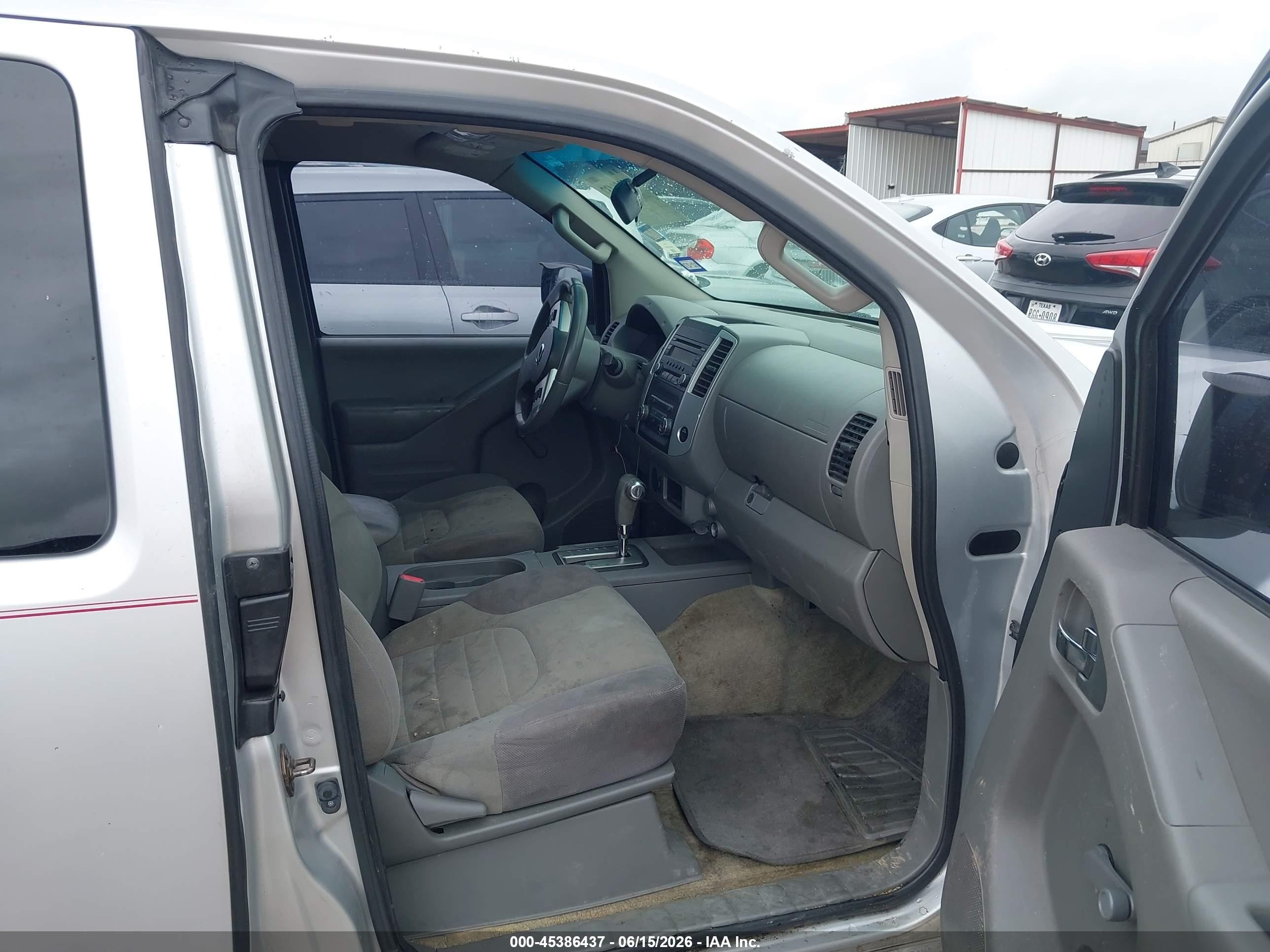 2015 Nissan Frontier S Silver vin: 1N6BD0CT2FN728219