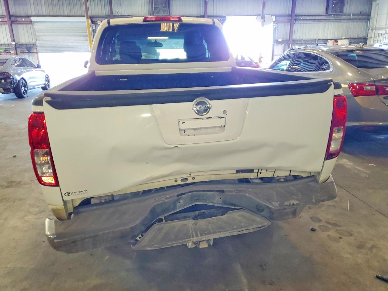 2015 Nissan Frontier S White vin: 1N6BD0CT2FN733341