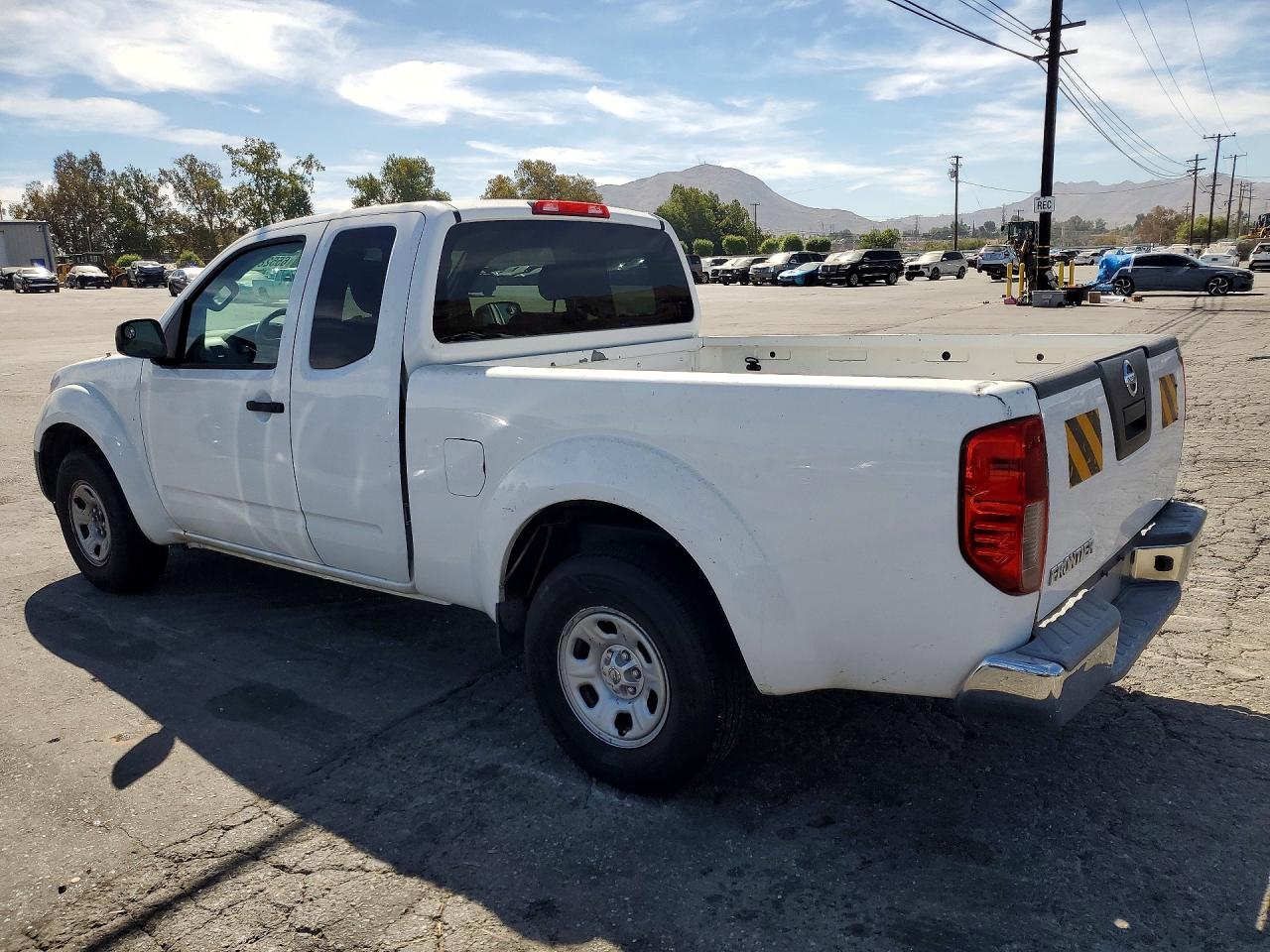2012 Nissan Frontier S White vin: 1N6BD0CT3CC457114