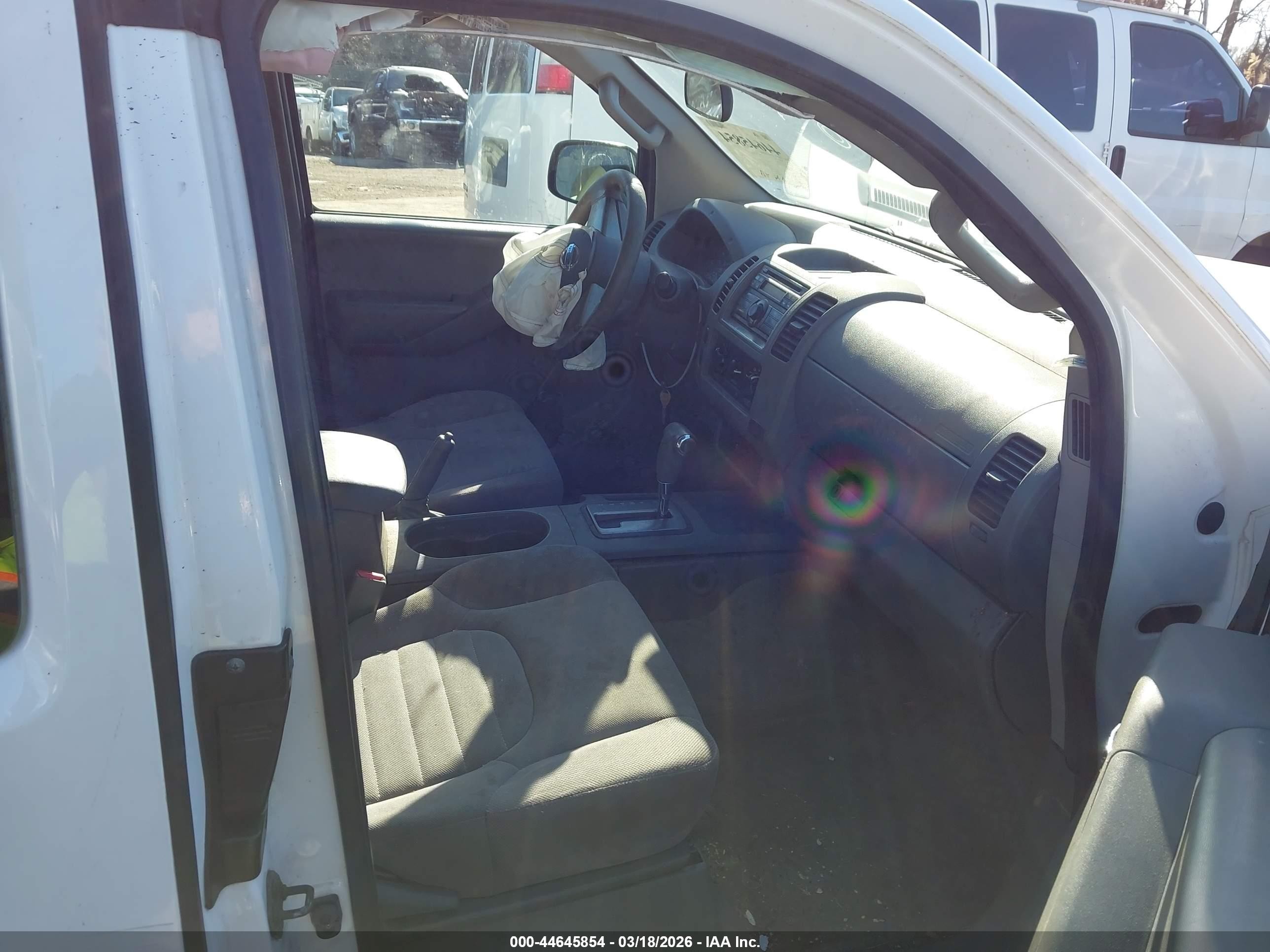 2012 Nissan Frontier S White vin: 1N6BD0CT3CC473538