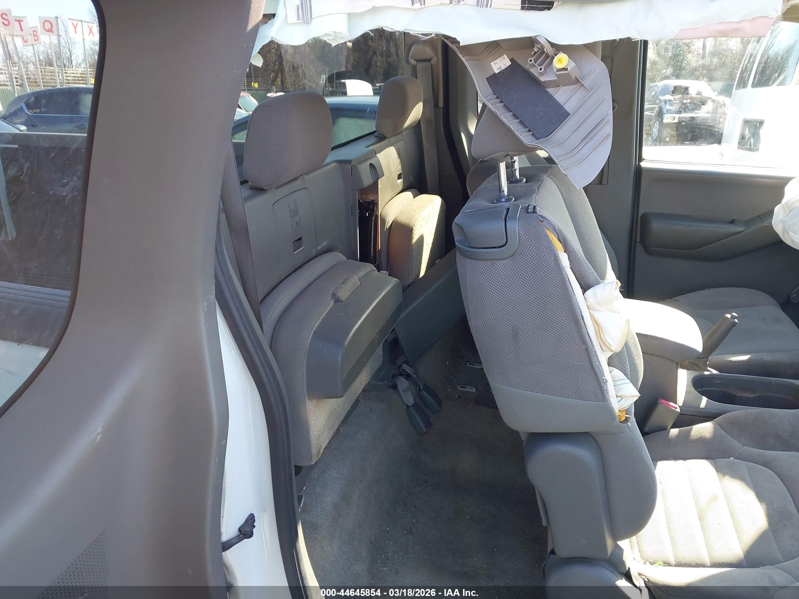 2012 Nissan Frontier S White vin: 1N6BD0CT3CC473538