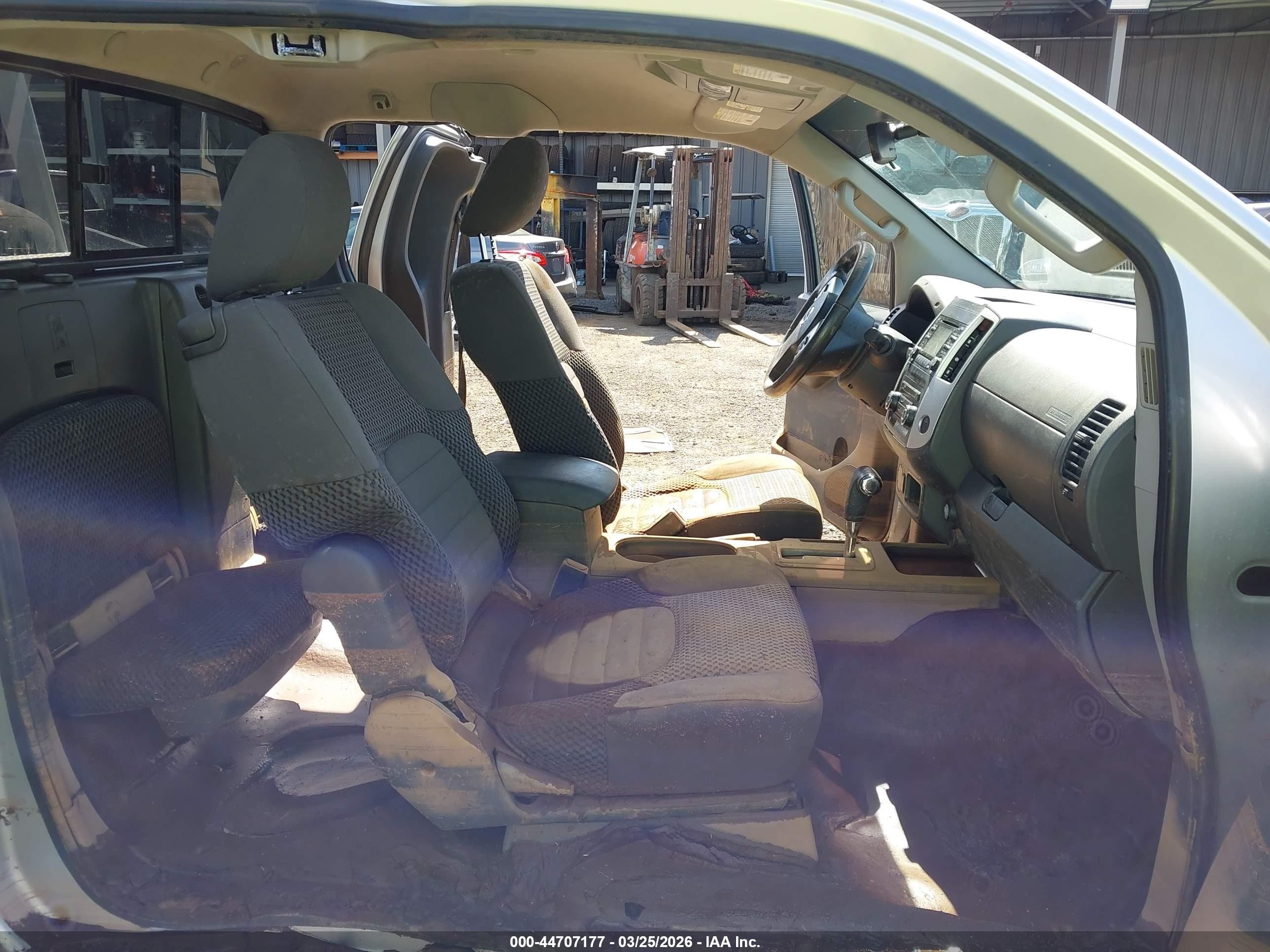 2013 Nissan Frontier Sv-i4 Silver vin: 1N6BD0CT3DN712608